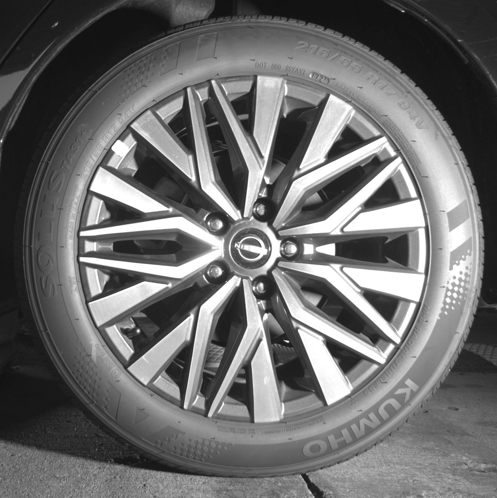 Thumbnail: 2025 Nissan Altima - 14