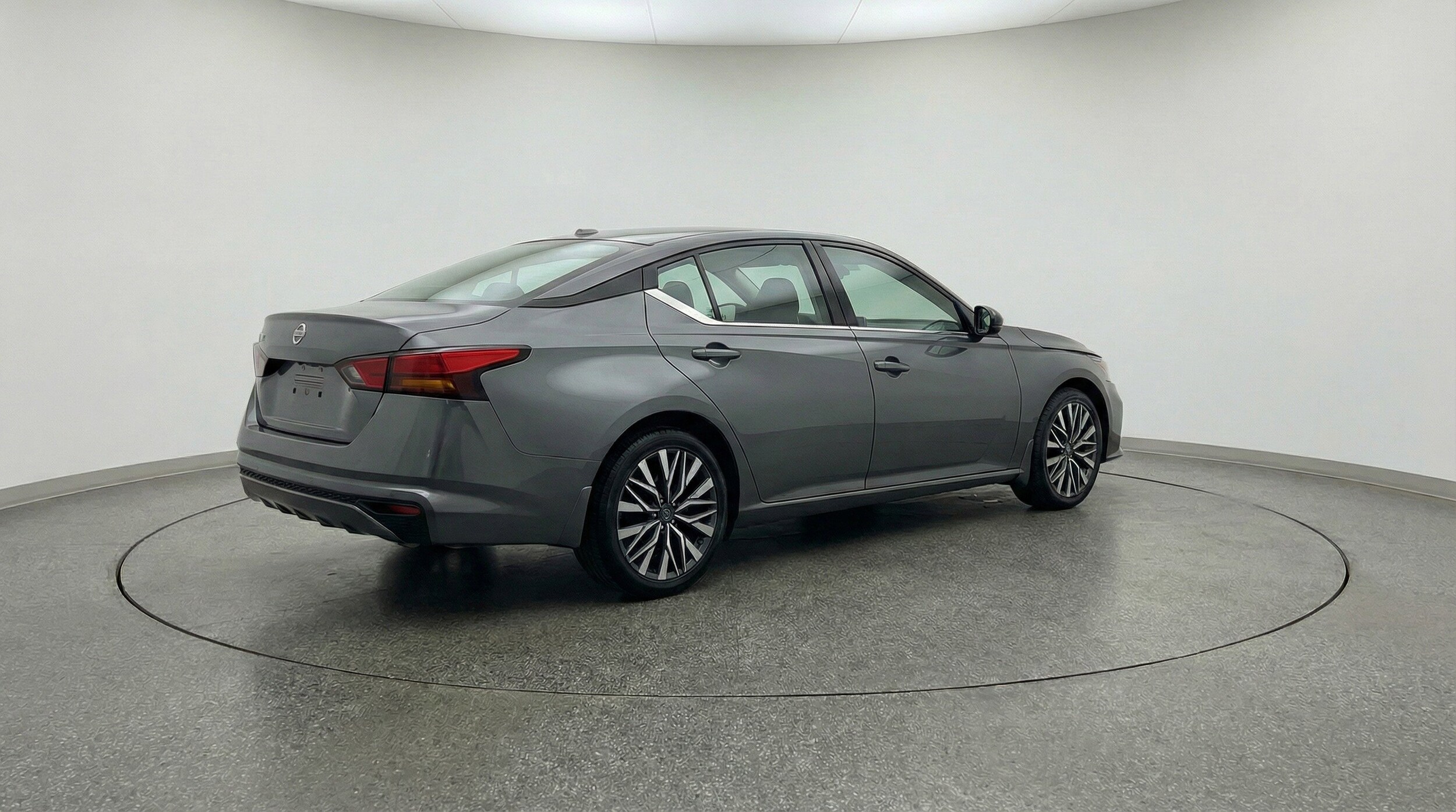 Thumbnail: 2025 Nissan Altima - 9