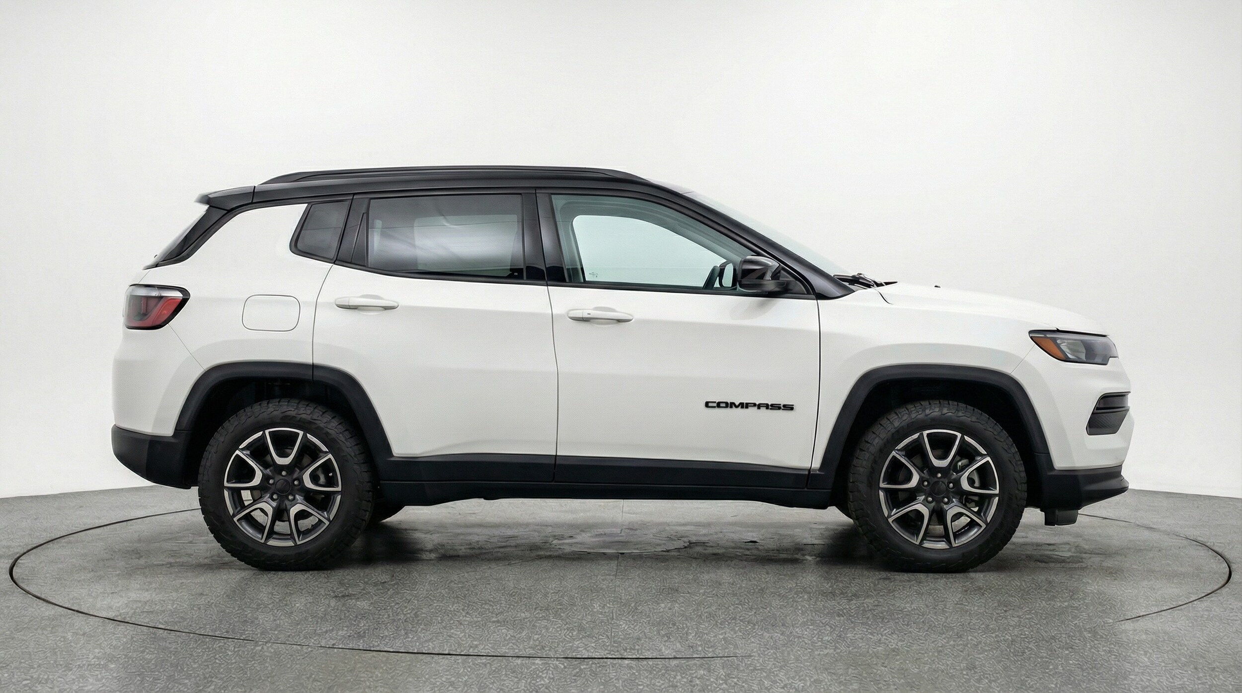 Thumbnail: 2025 Jeep Compass - 8
