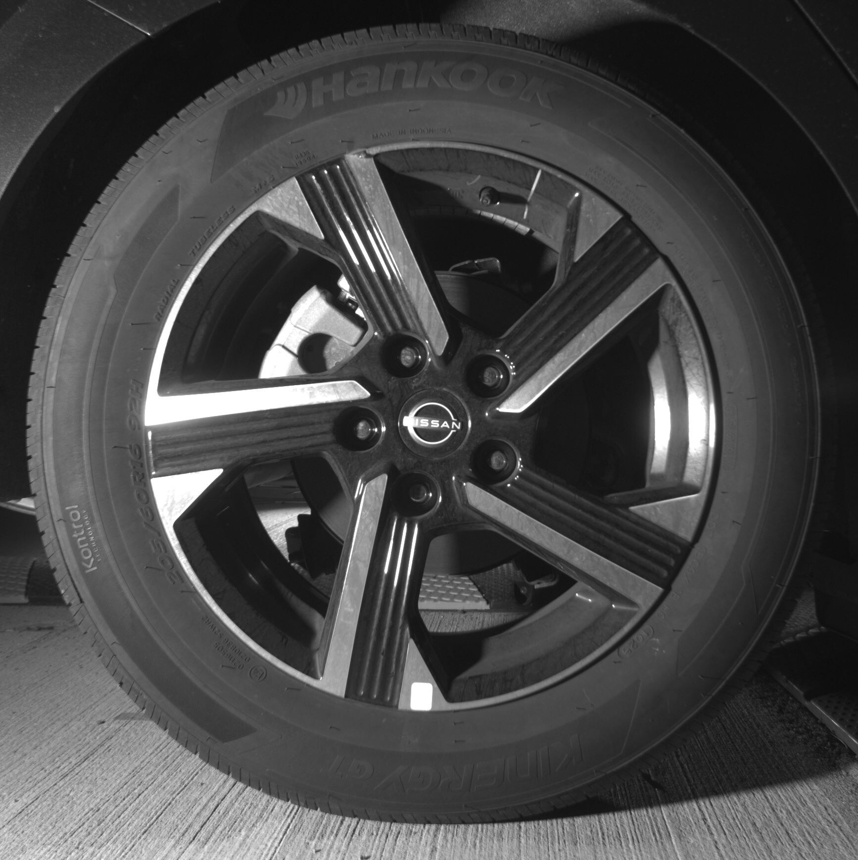 Thumbnail: 2025 Nissan Sentra - 12