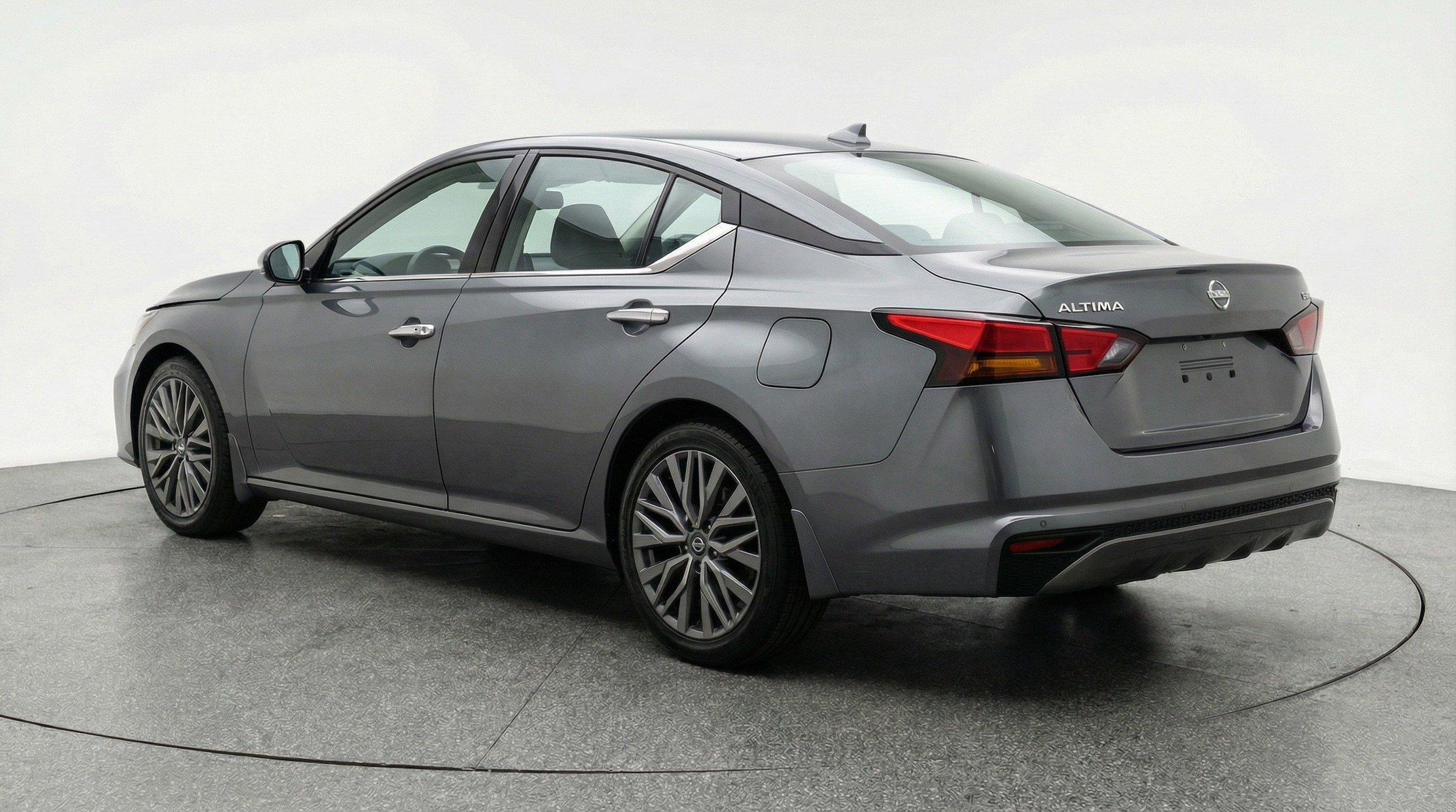 Thumbnail: 2025 Nissan Altima - 6