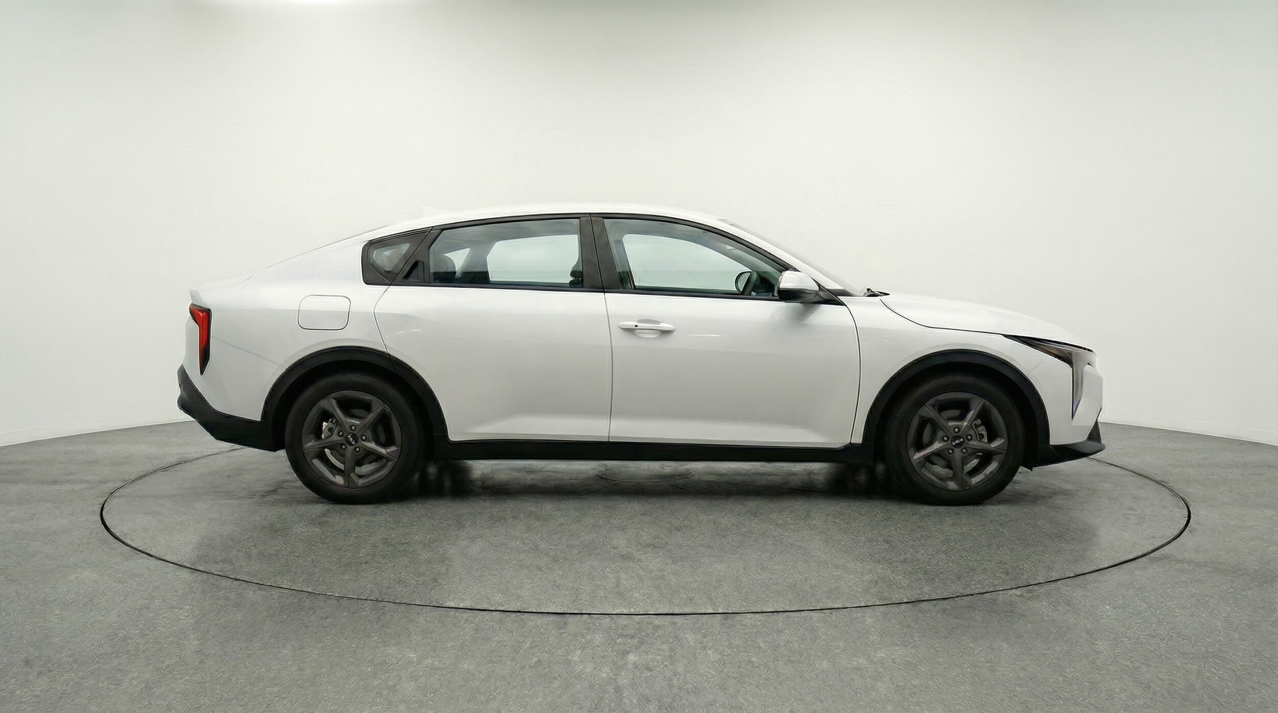 Thumbnail: 2025 Kia K4 - 8