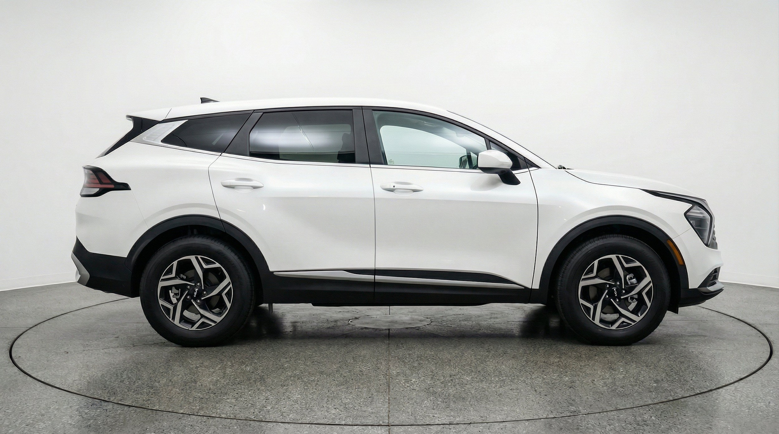 Thumbnail: 2025 Kia Sportage - 11