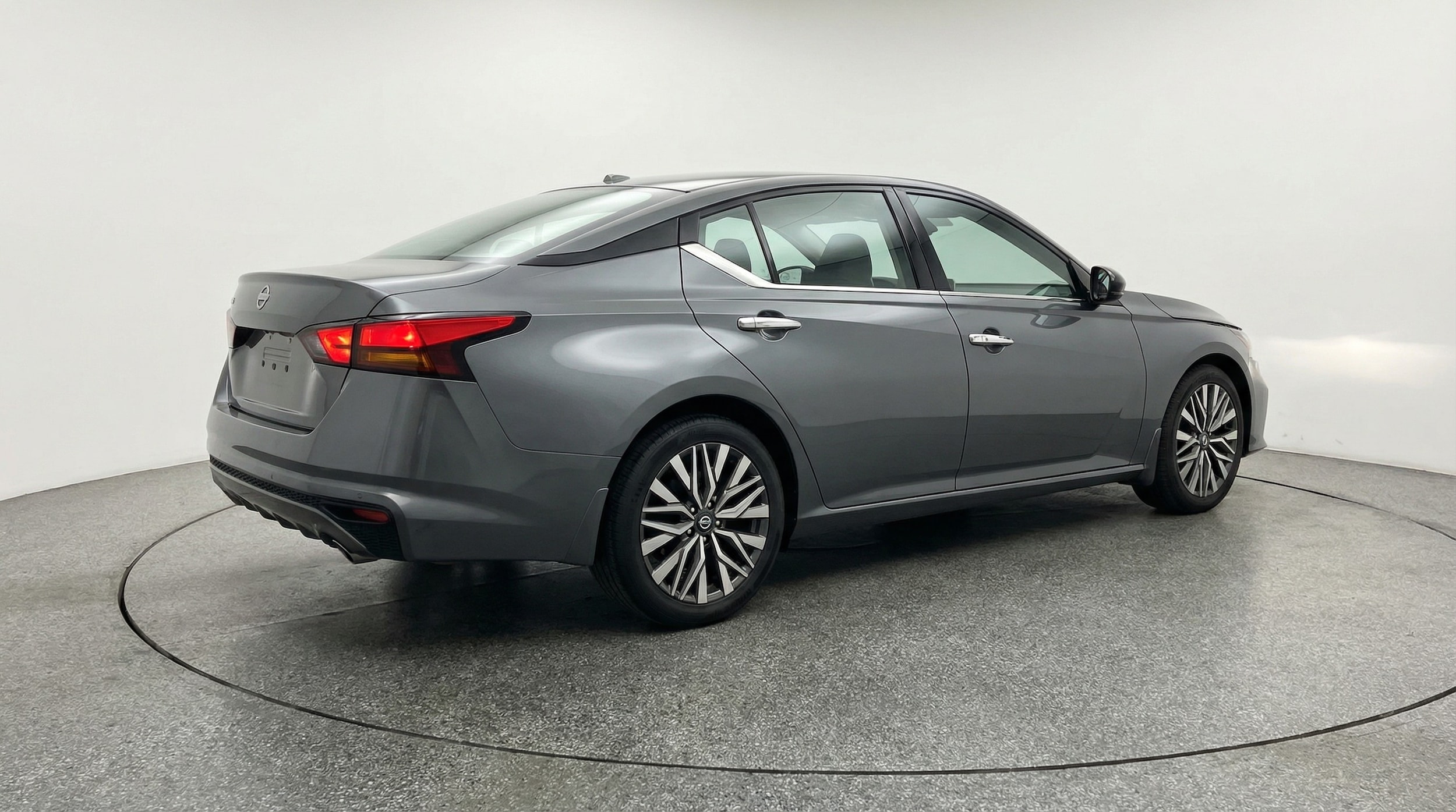 Thumbnail: 2025 Nissan Altima - 7