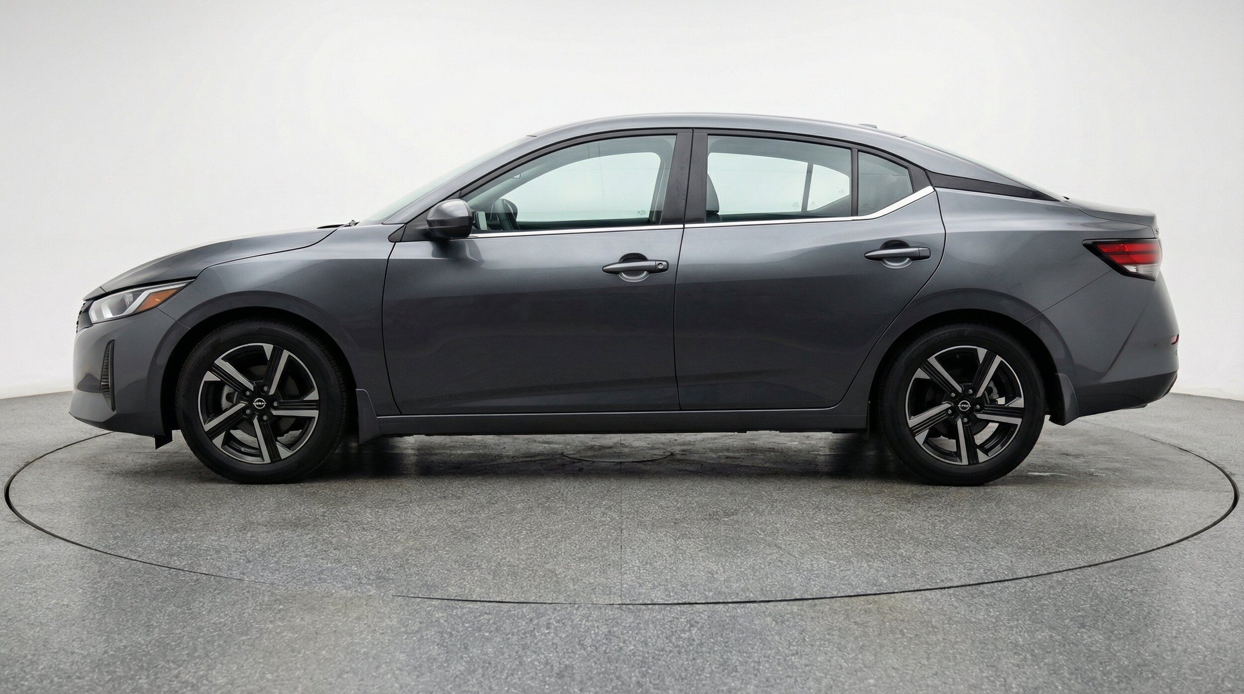Thumbnail: 2025 Nissan Sentra - 5