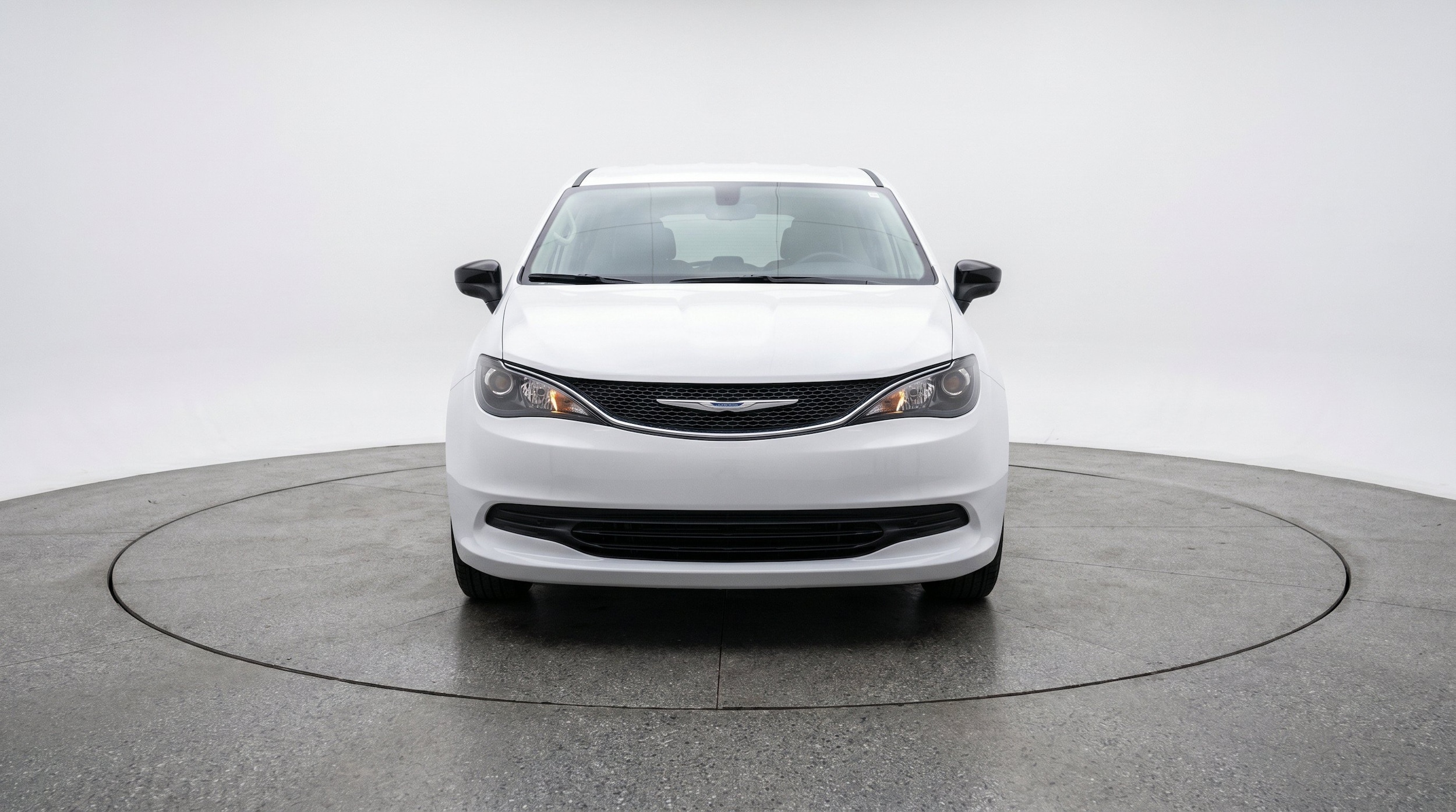Thumbnail: 2024 Chrysler Voyager - 2