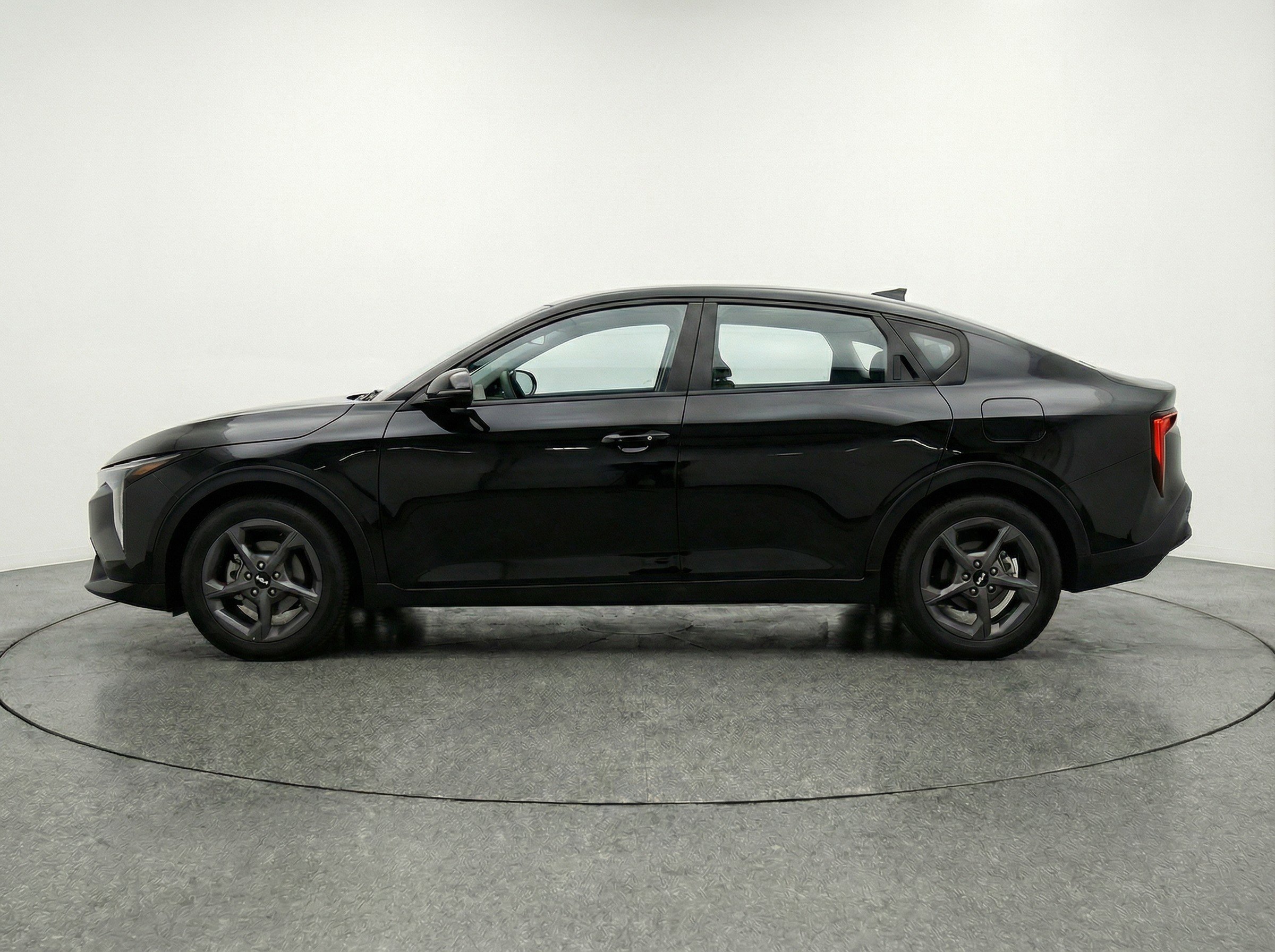 Thumbnail: 2025 Kia K4 - 5