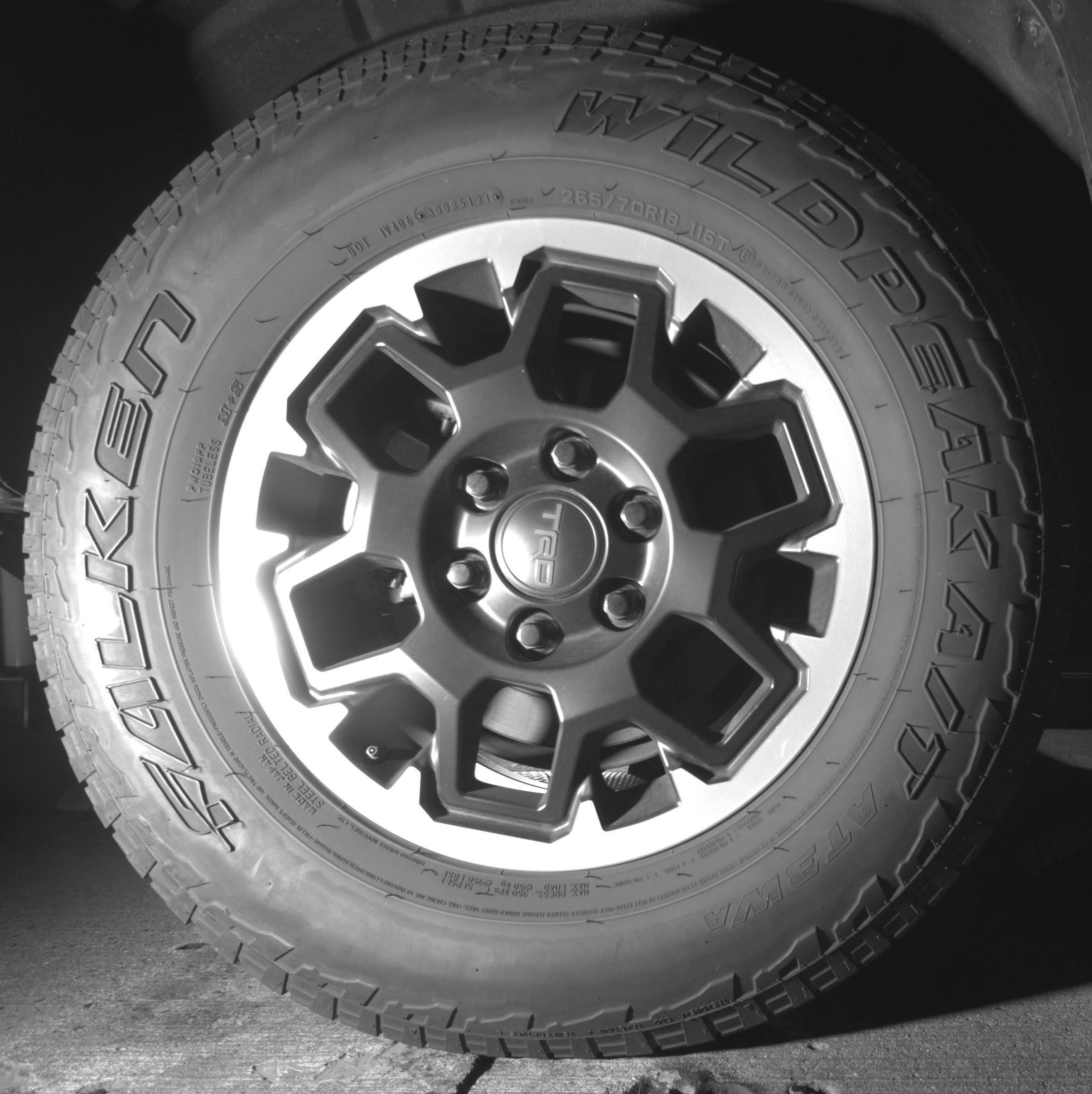 Thumbnail: 2025 Toyota 4Runner - 15