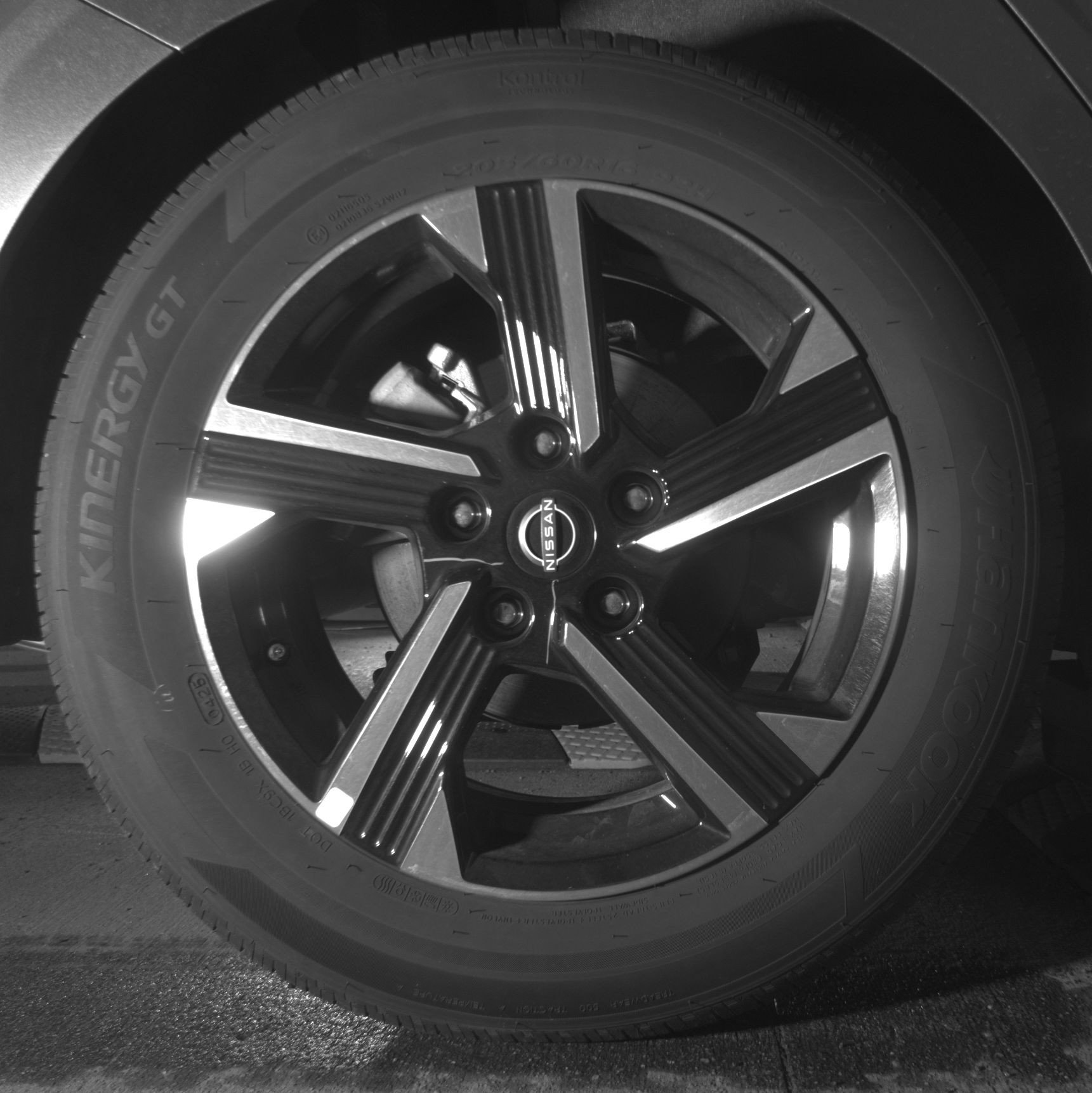 Thumbnail: 2025 Nissan Sentra - 15