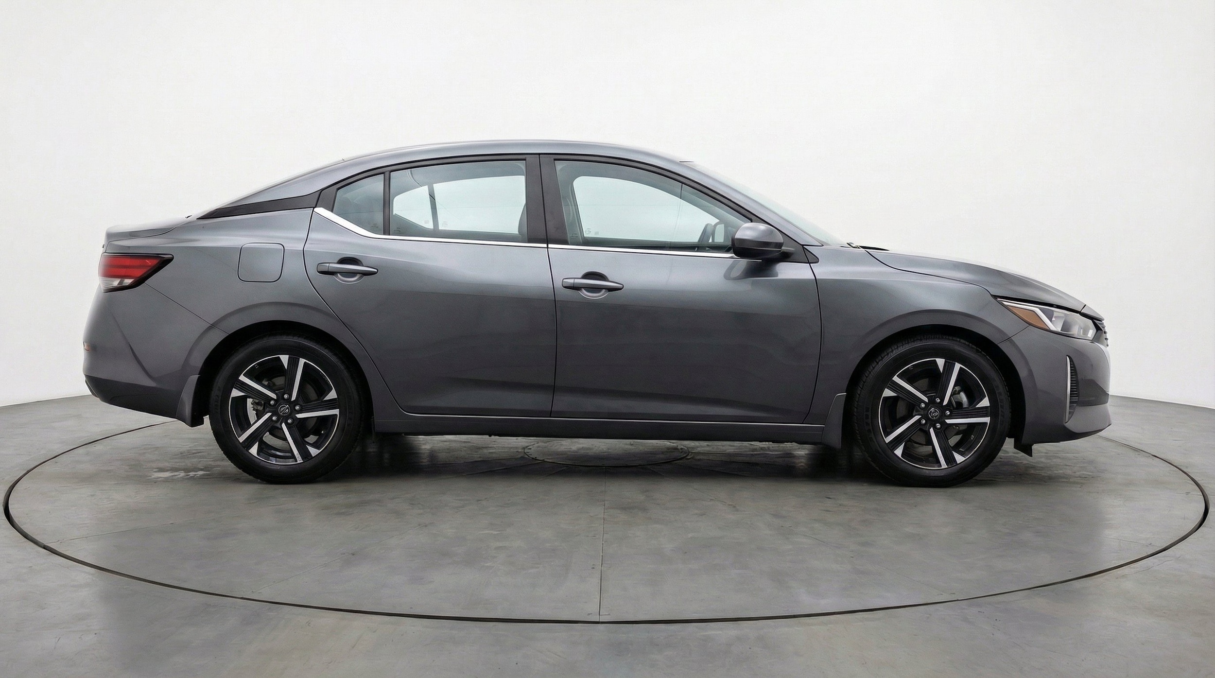 Thumbnail: 2025 Nissan Sentra - 11