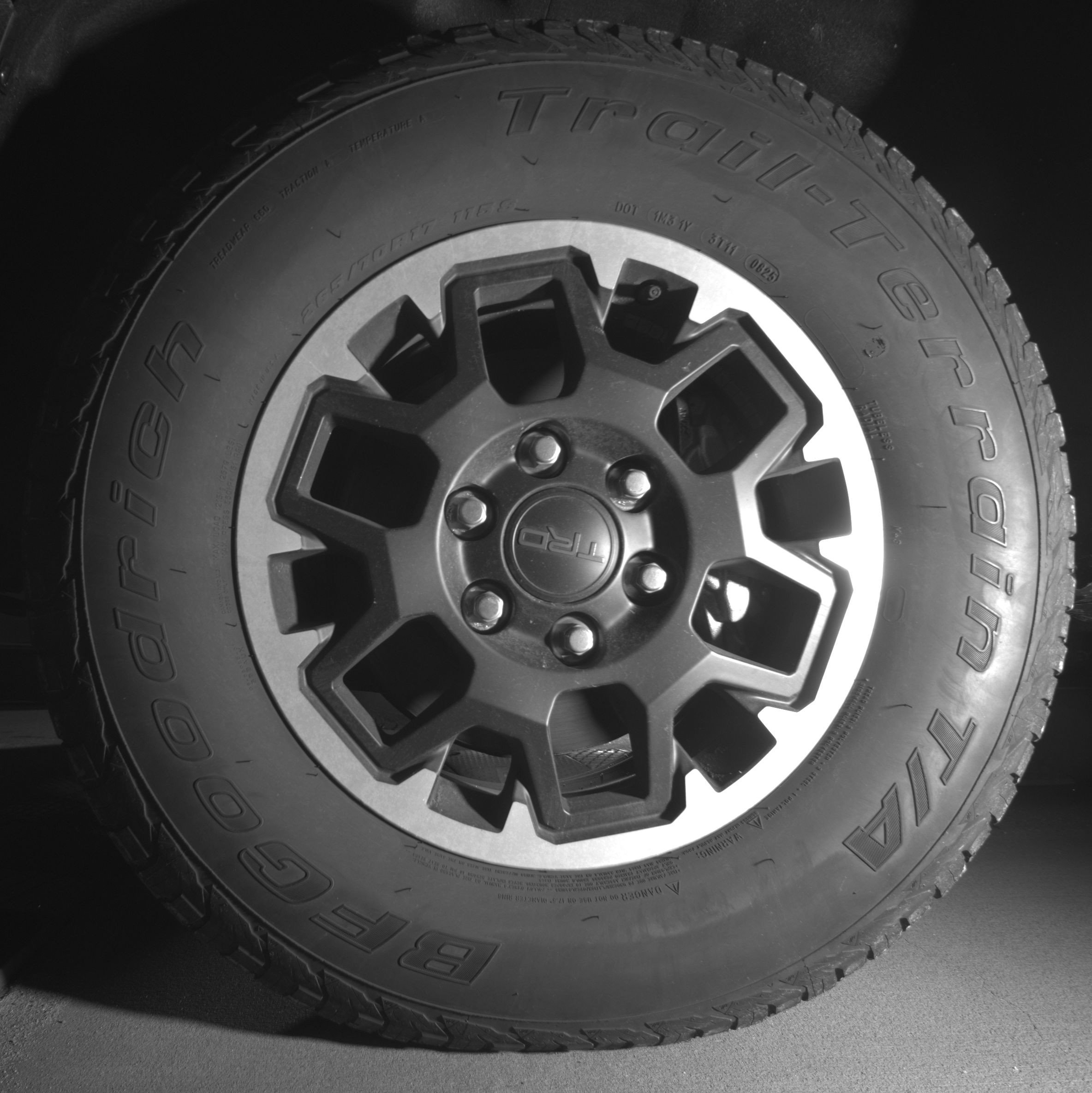 Thumbnail: 2025 Toyota Tacoma - 12