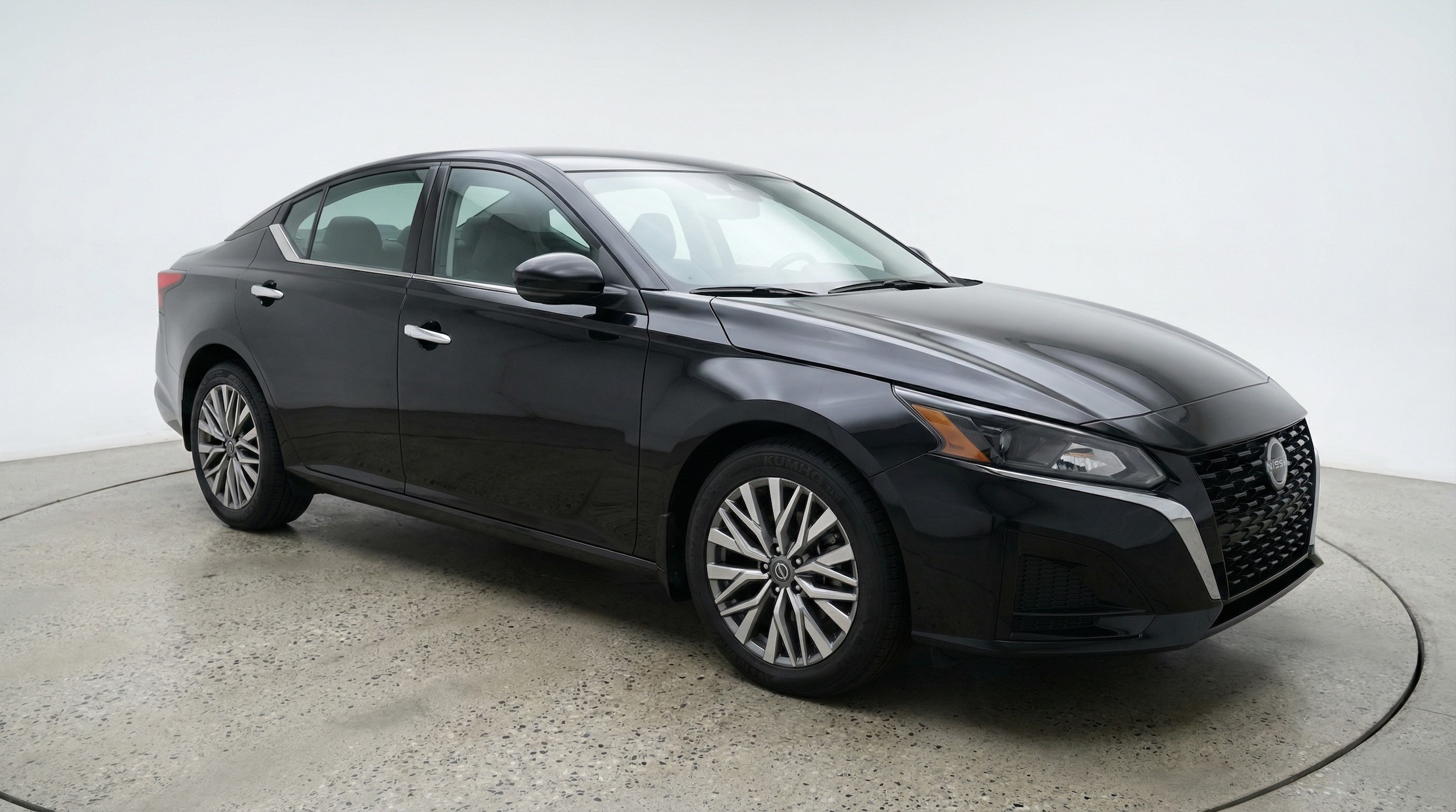 Thumbnail: 2025 Nissan Altima - 1