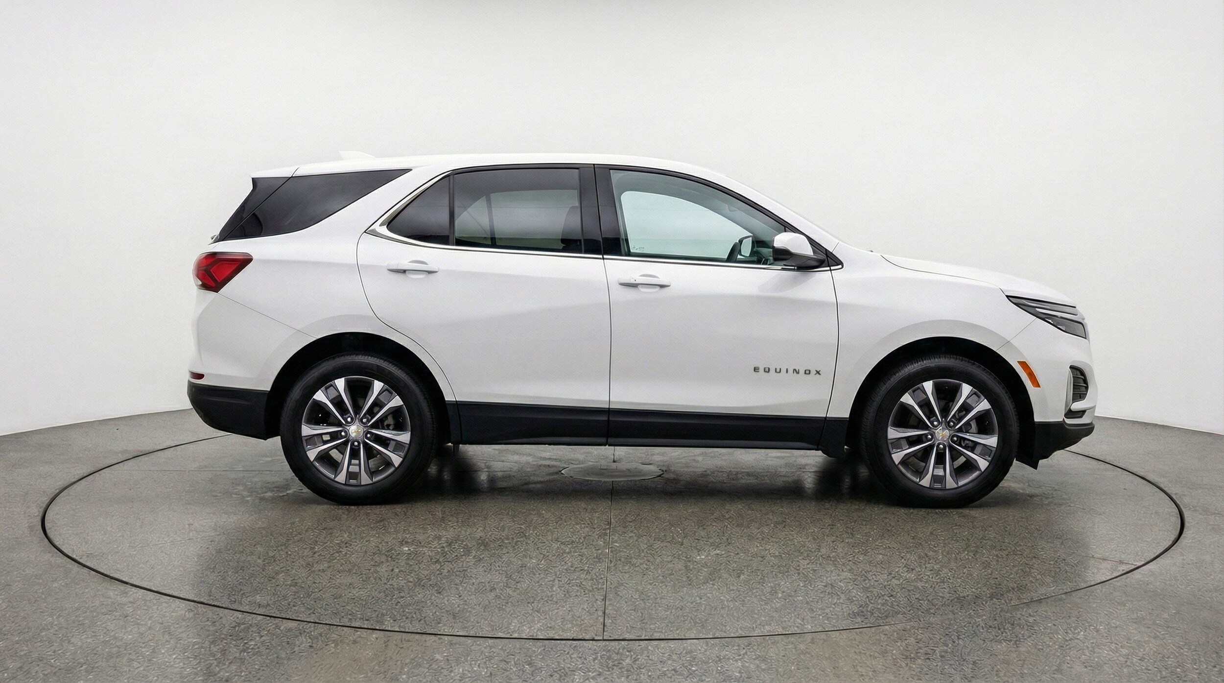 Thumbnail: 2025 Chevrolet Equinox - 11