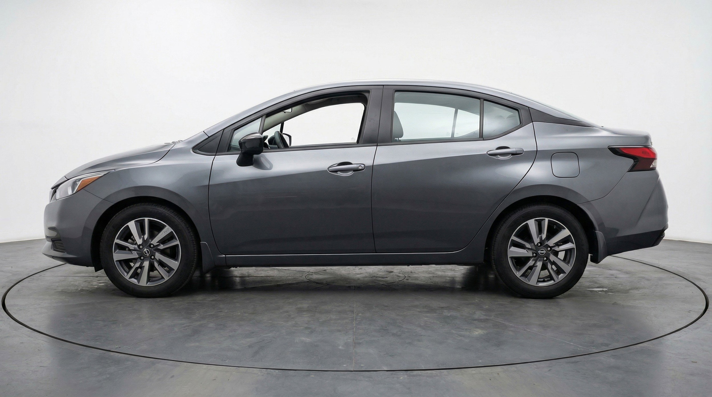 Thumbnail: 2025 Nissan Versa - 5