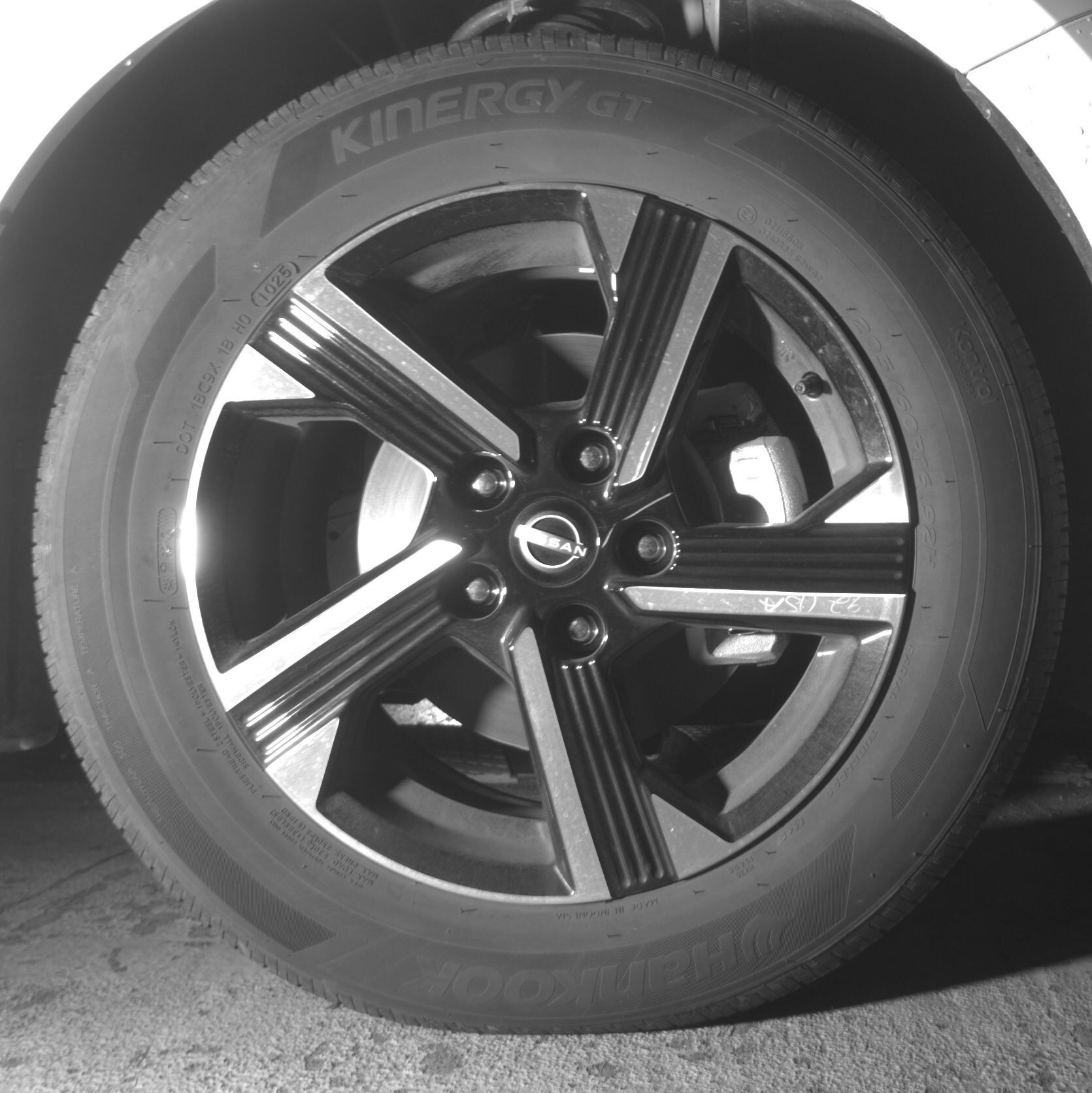 Thumbnail: 2025 Nissan Sentra - 10