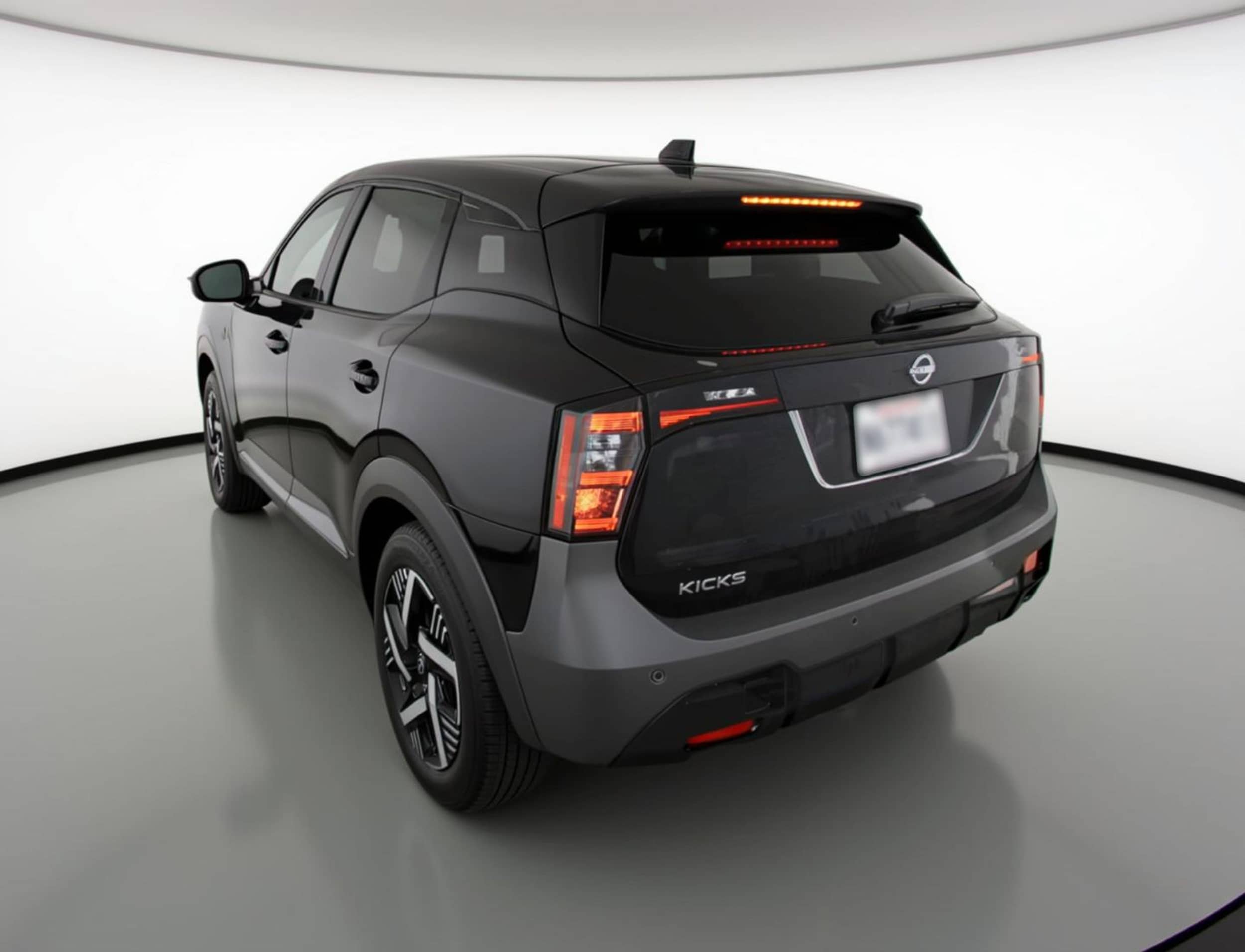 Thumbnail: 2025 Nissan Kicks - 5