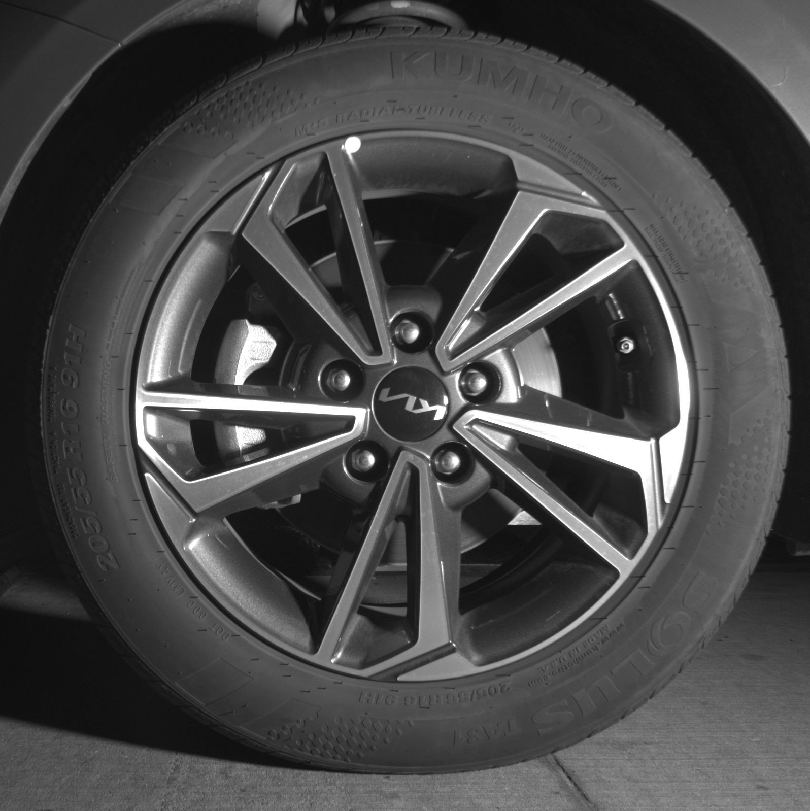 Thumbnail: 2024 Kia Forte - 12