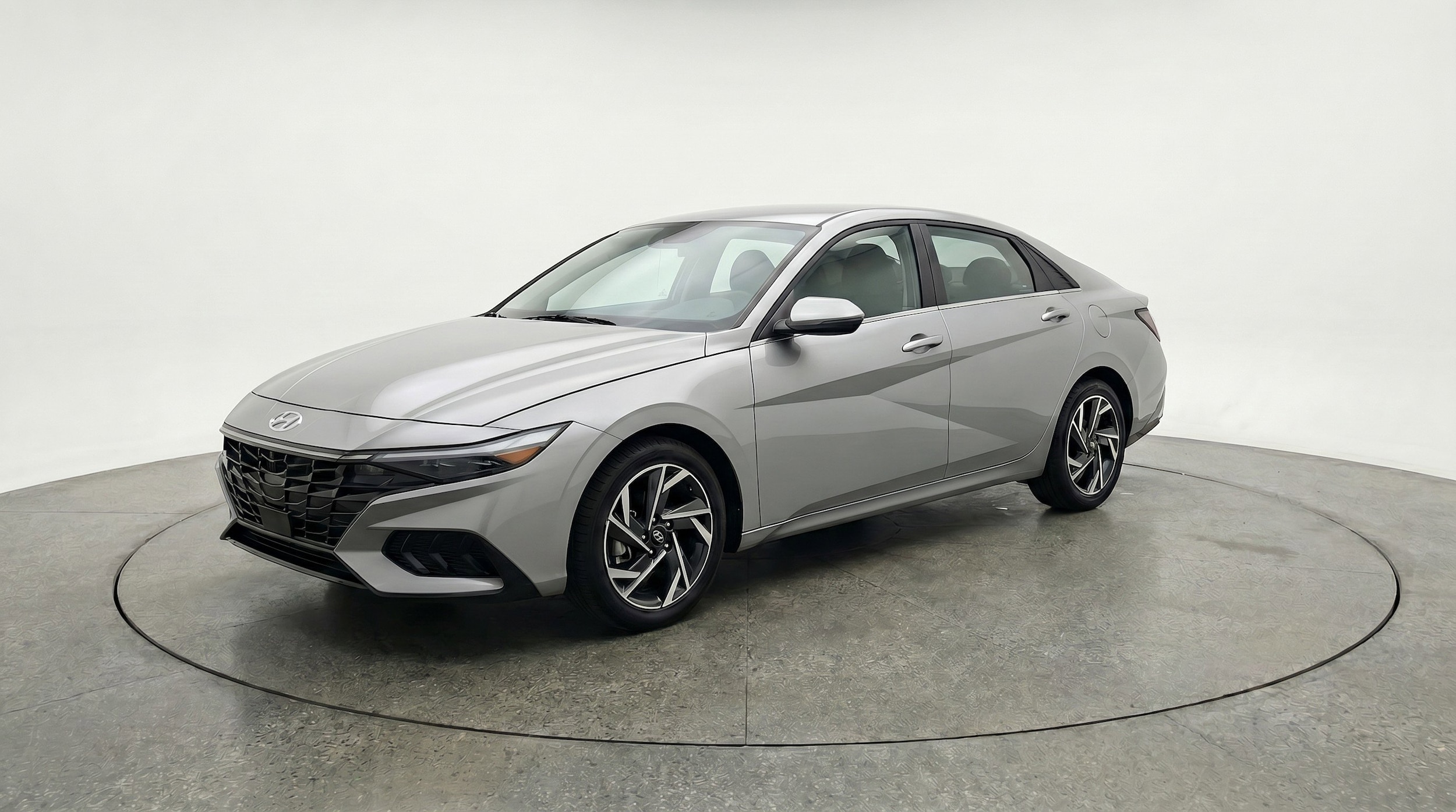 Thumbnail: 2025 Hyundai Elantra - 3