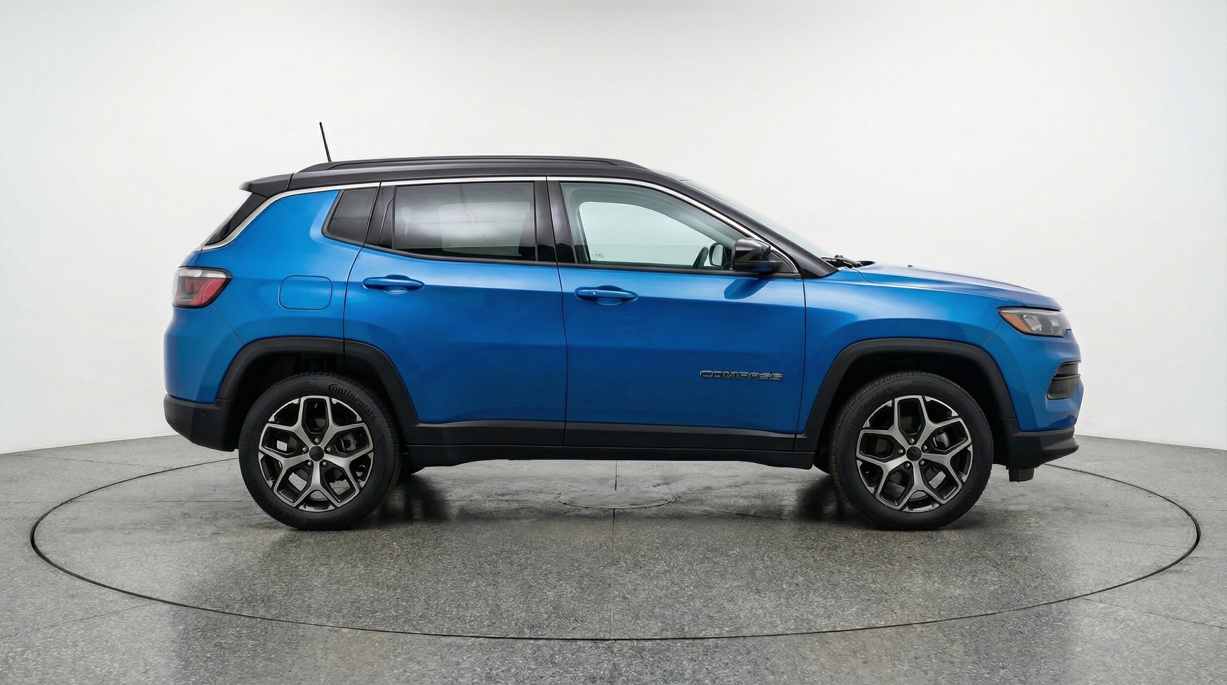 Thumbnail: 2025 Jeep Compass - 8