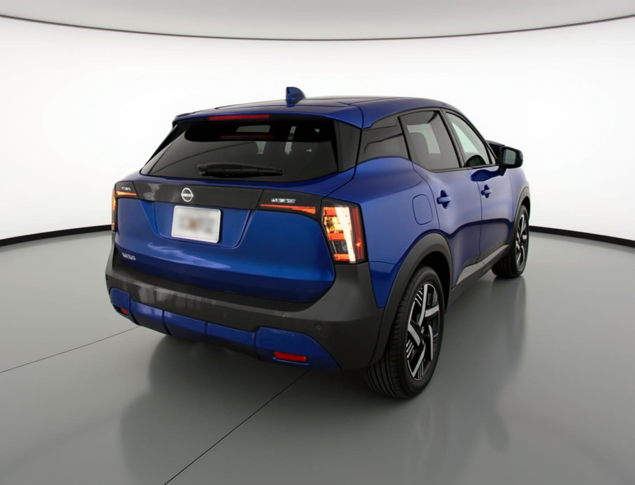 Thumbnail: 2025 Nissan Kicks - 7