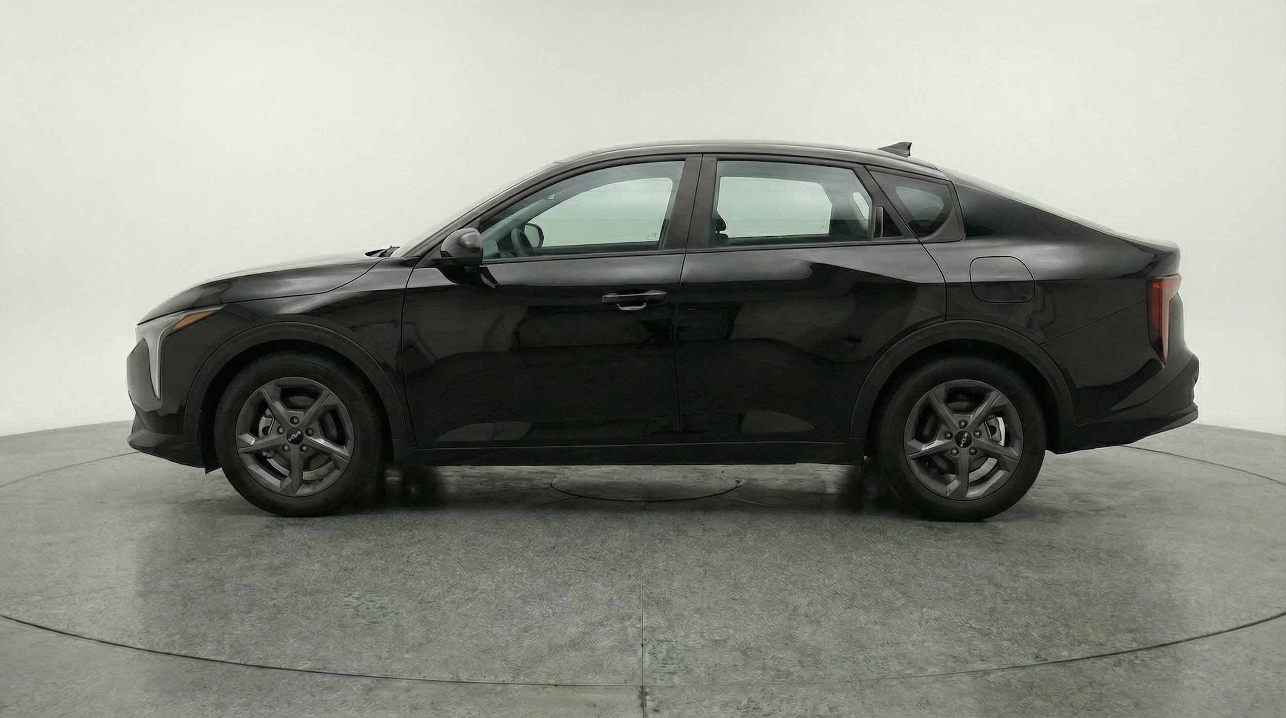 Thumbnail: 2025 Kia K4 - 4