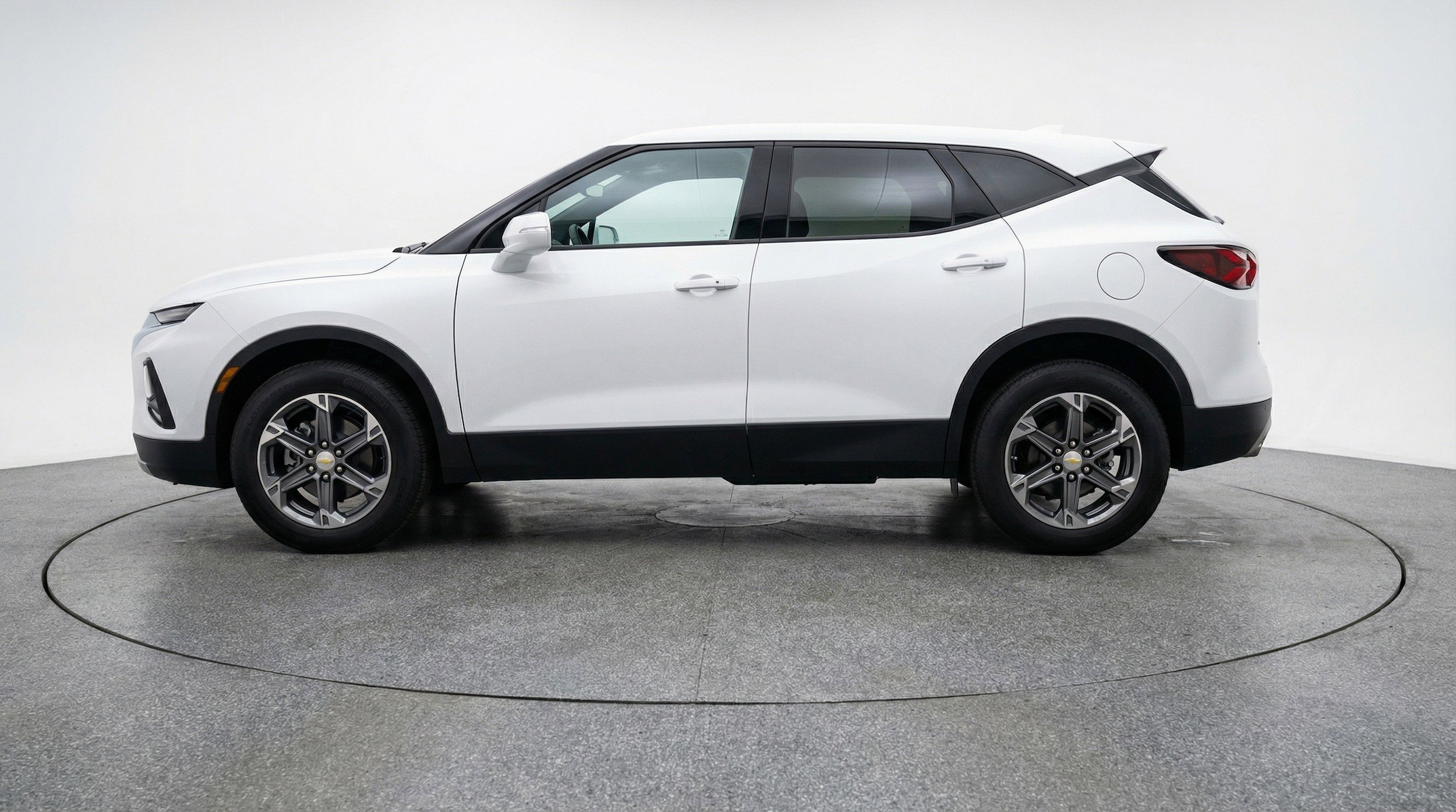 Thumbnail: 2025 Chevrolet Blazer - 5