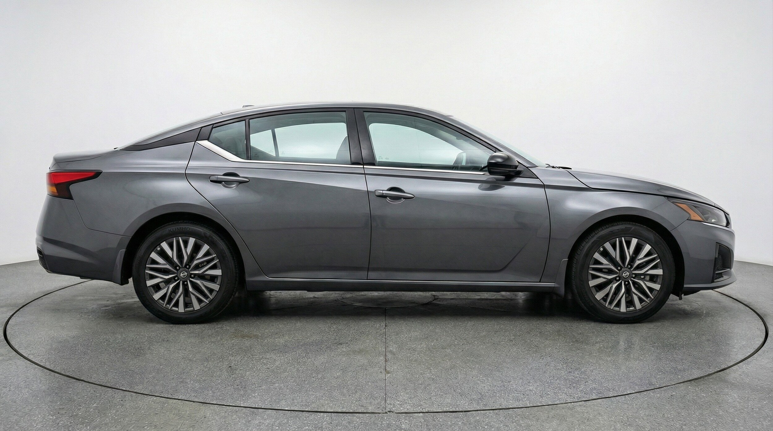 Thumbnail: 2025 Nissan Altima - 11