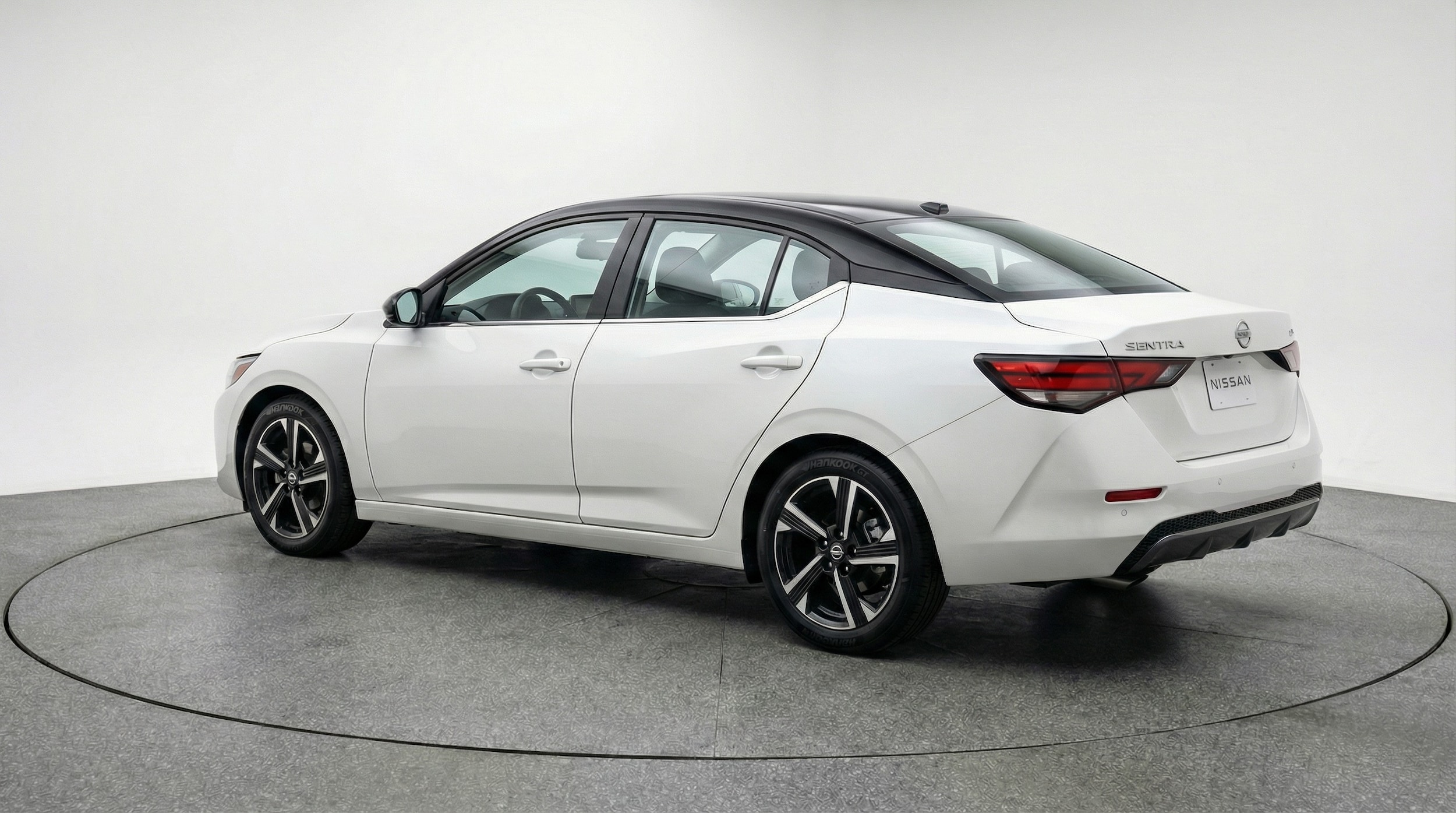 Thumbnail: 2025 Nissan Sentra - 5