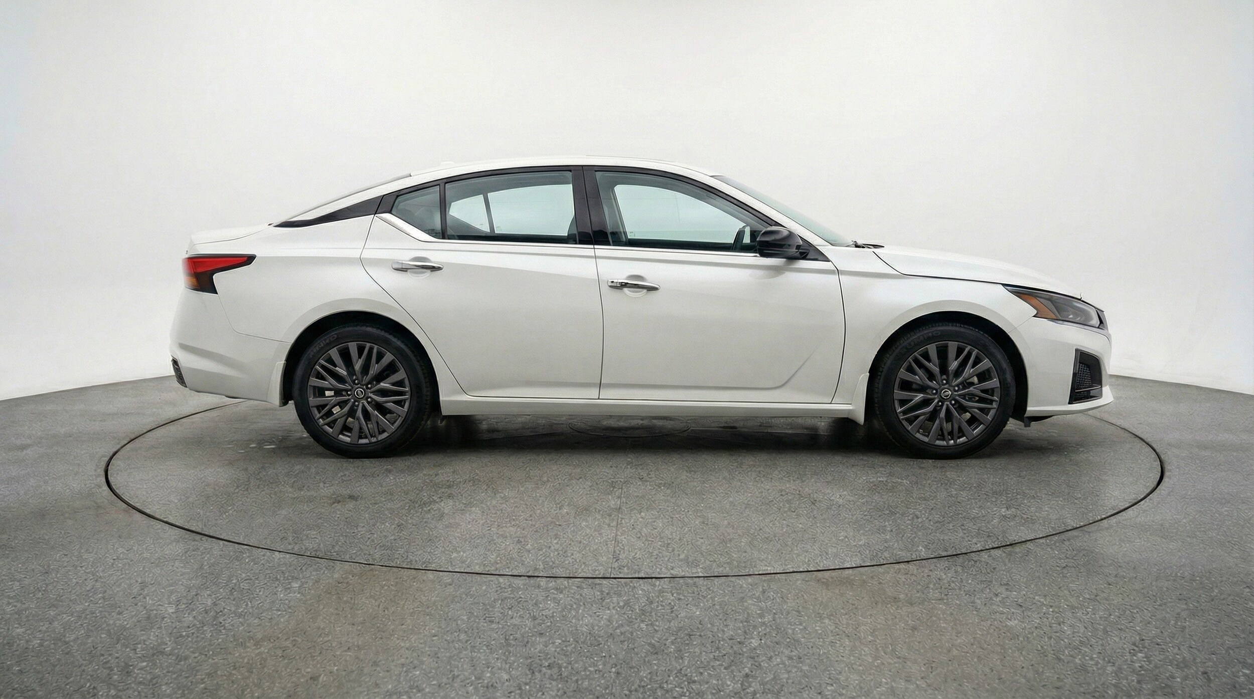 Thumbnail: 2025 Nissan Altima - 11