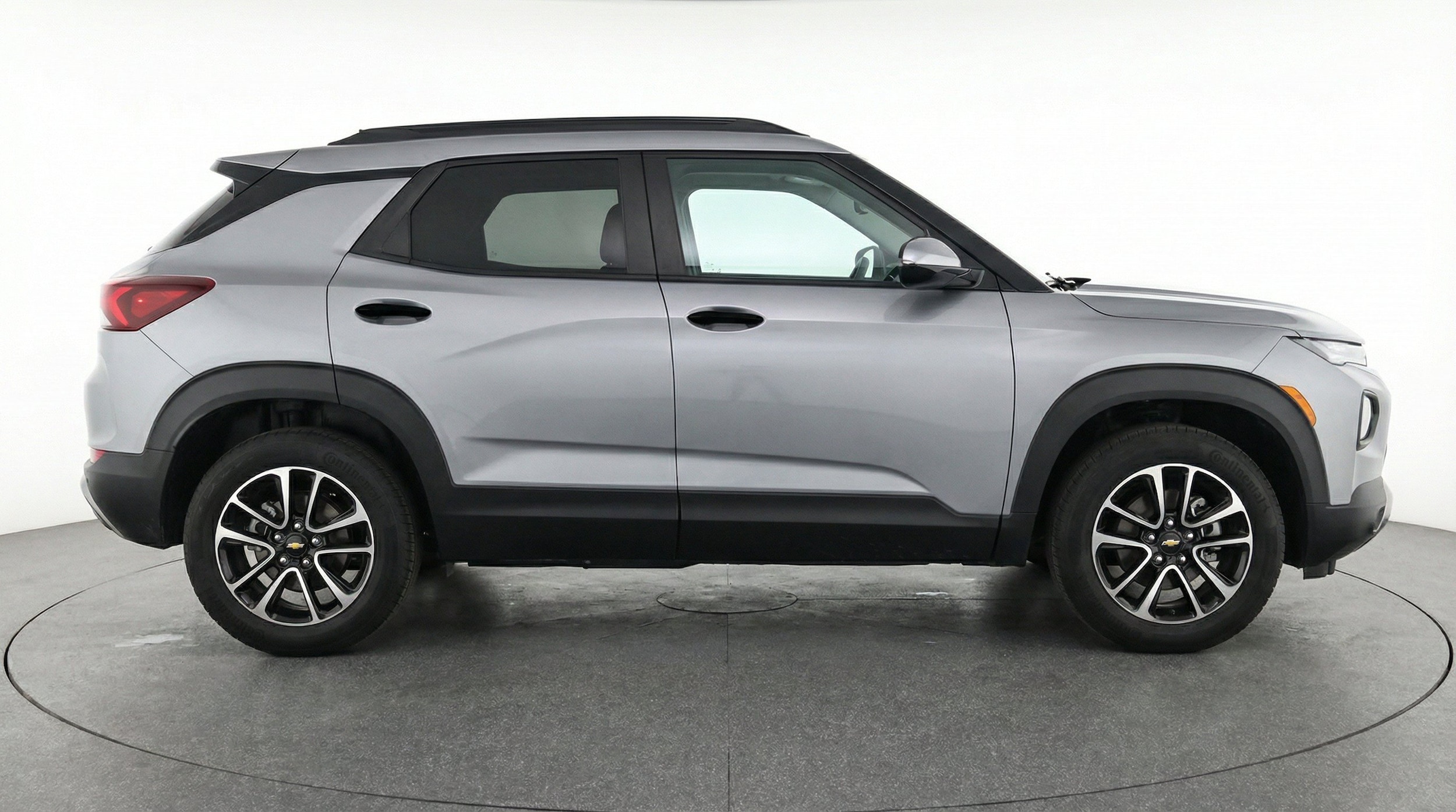 Thumbnail: 2025 Chevrolet TrailBlazer - 11