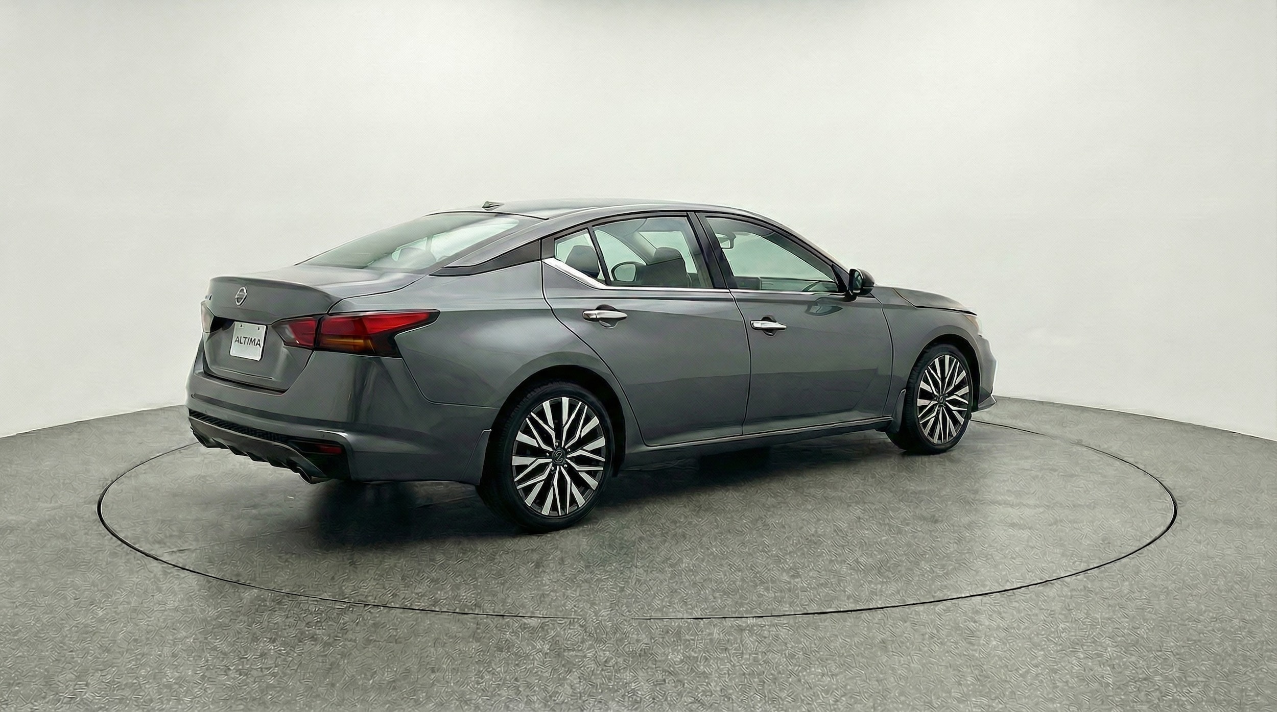 Thumbnail: 2025 Nissan Altima - 5