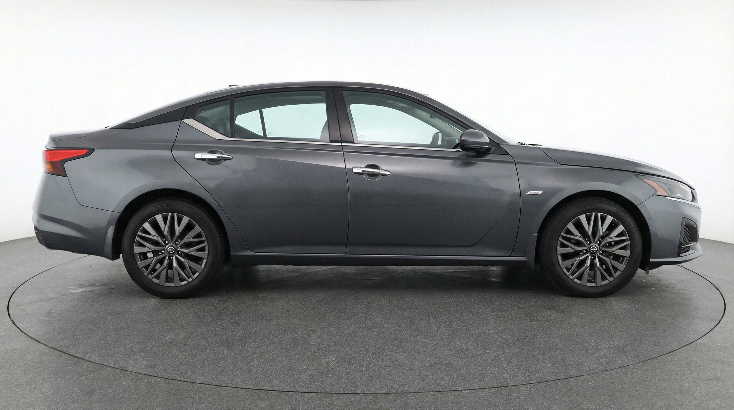 Thumbnail: 2025 Nissan Altima - 11