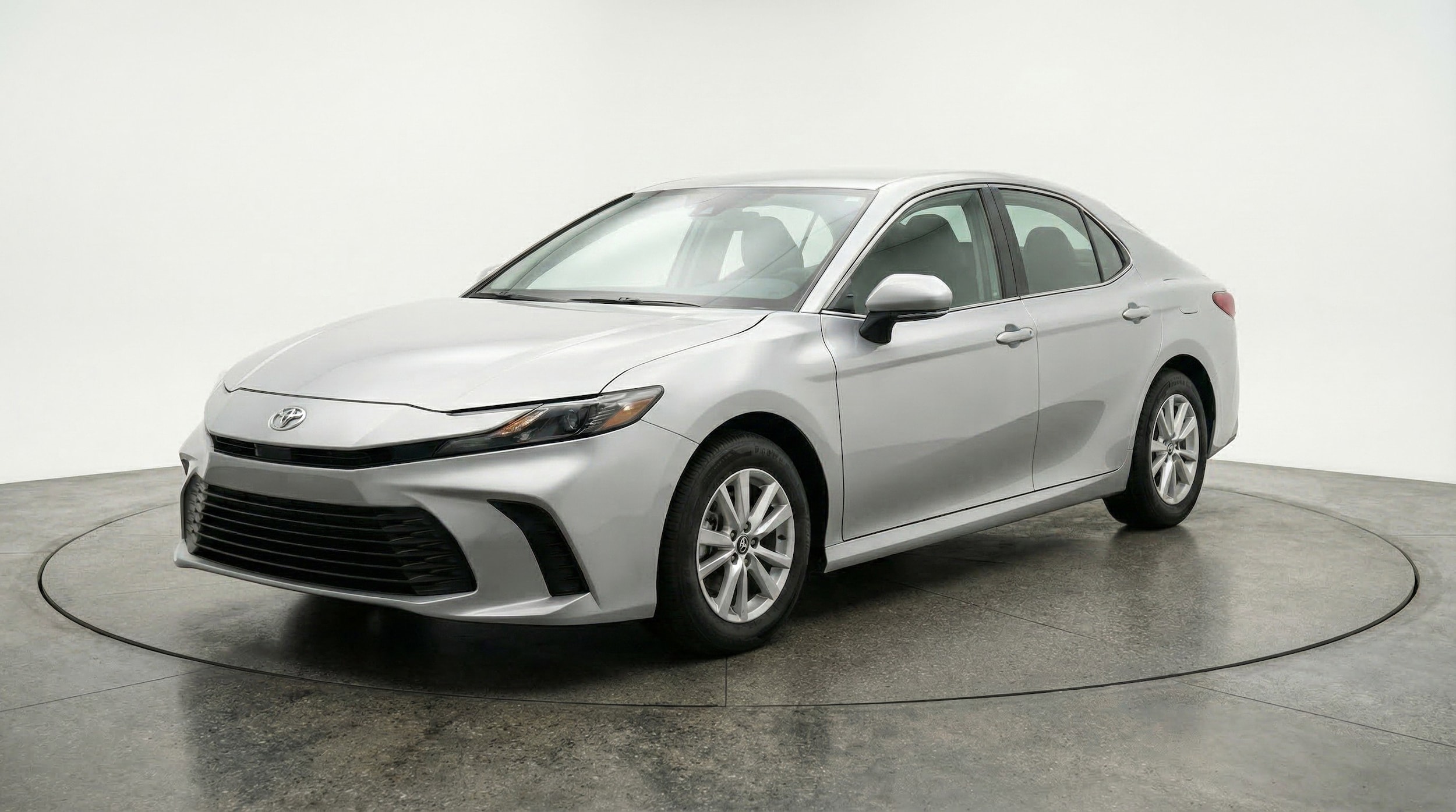 Thumbnail: 2025 Toyota Camry - 3