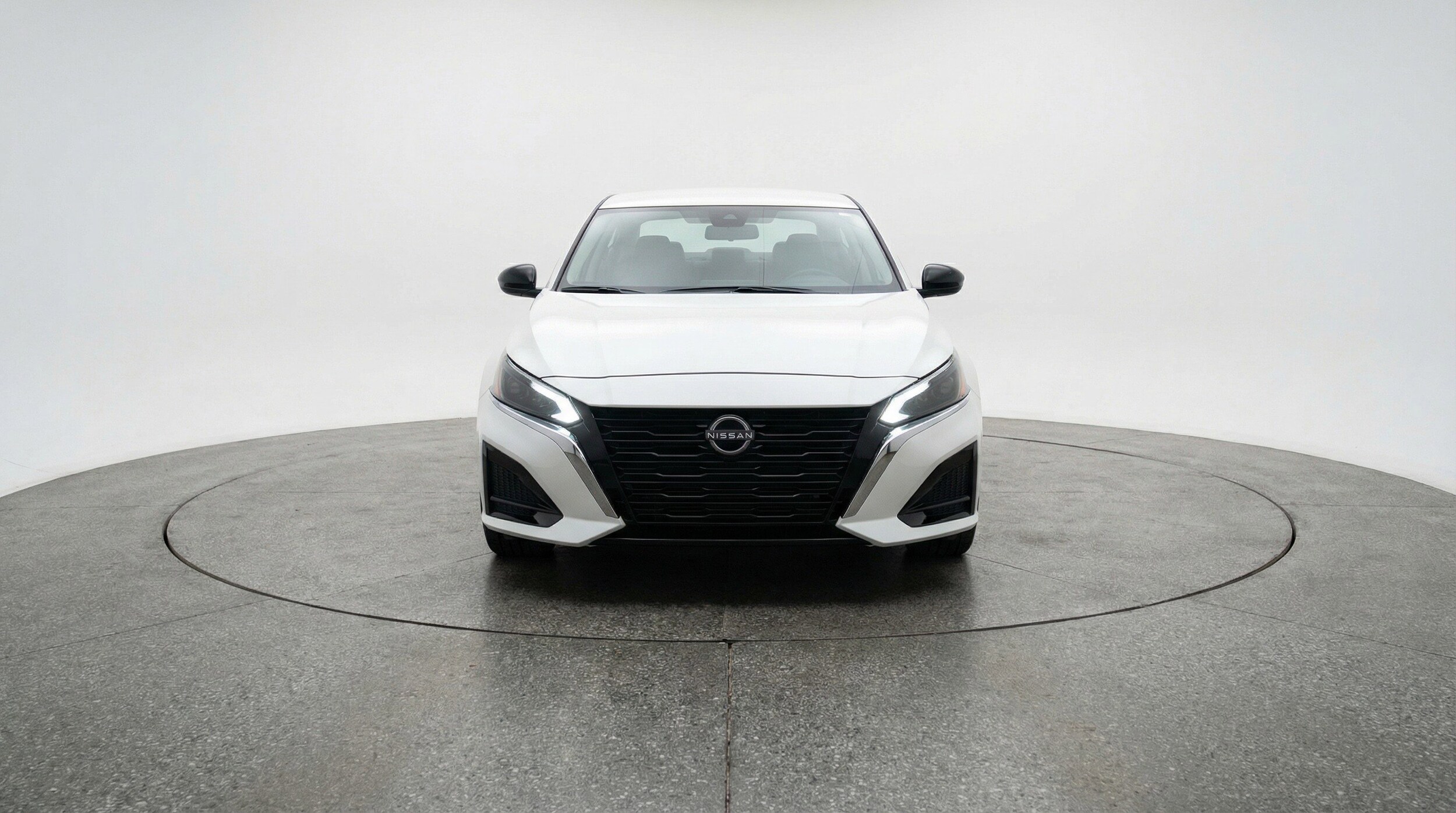 Thumbnail: 2025 Nissan Altima - 2