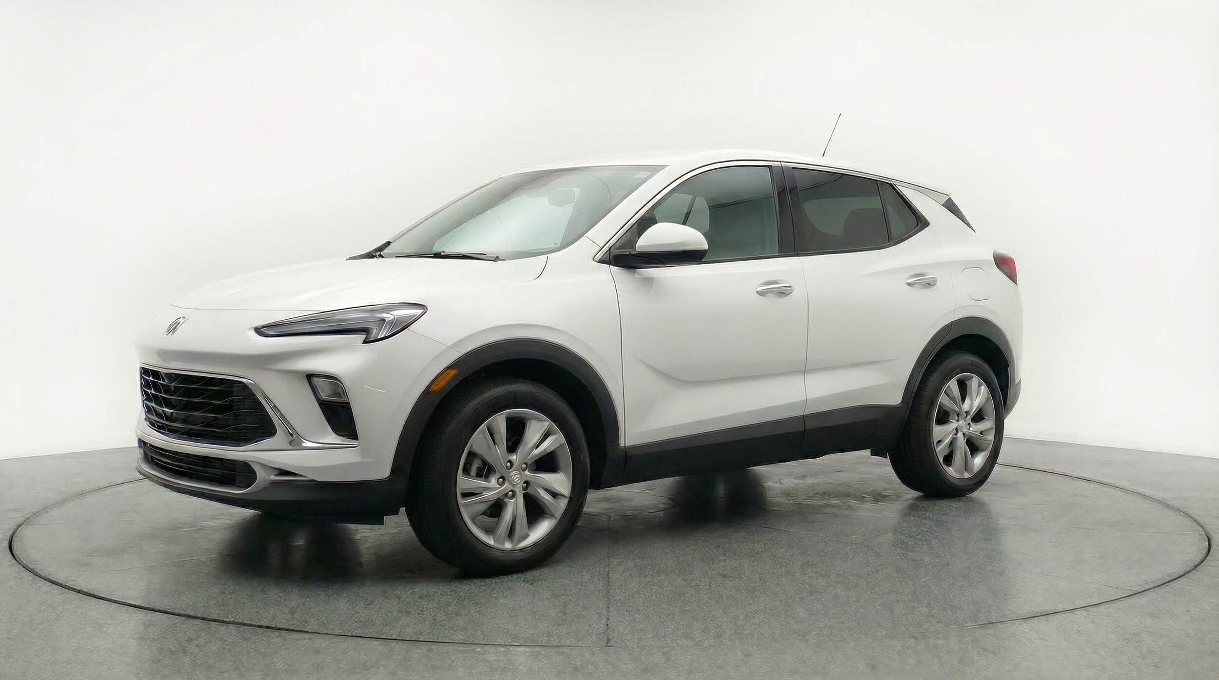 Thumbnail: 2025 Buick Encore GX - 3