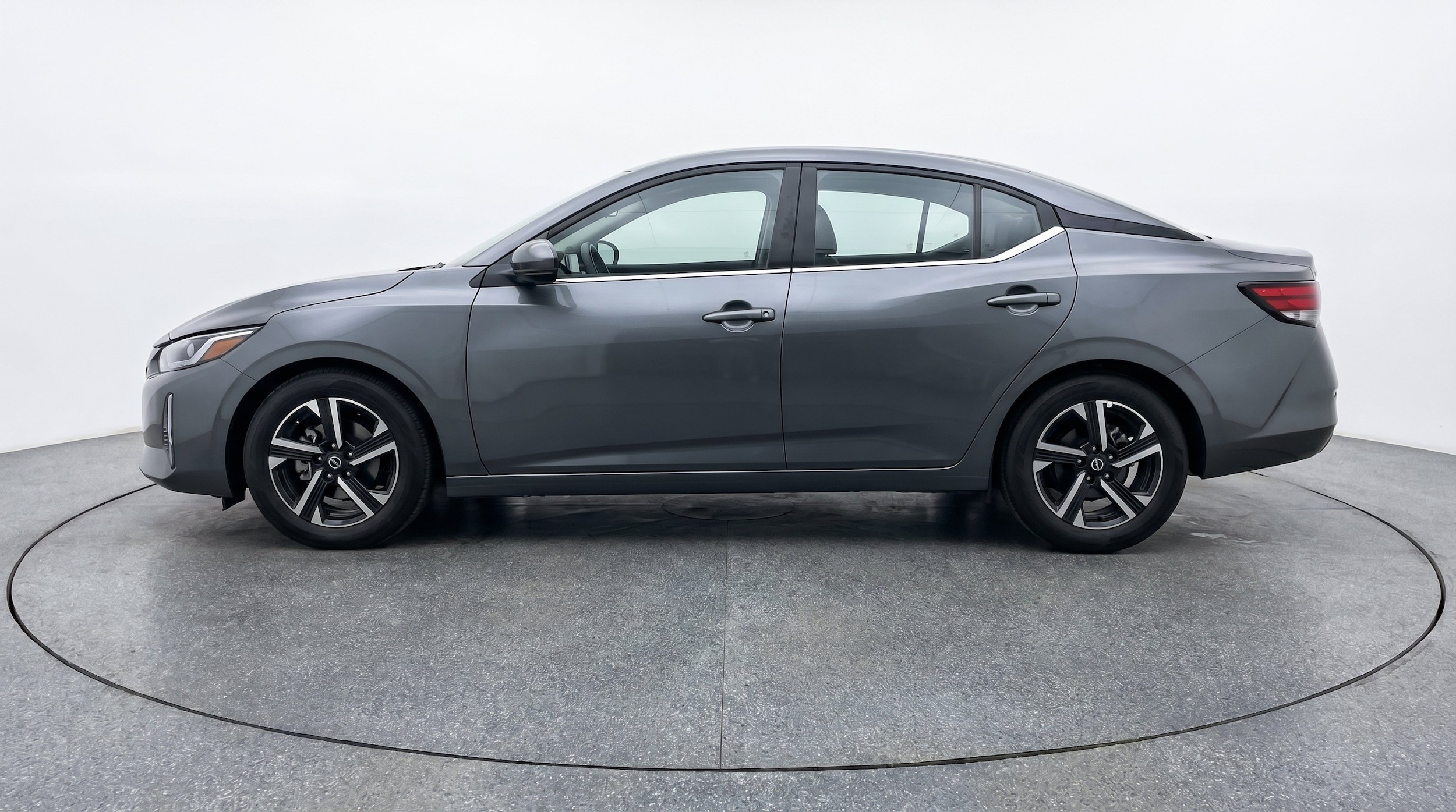 Thumbnail: 2025 Nissan Sentra - 5