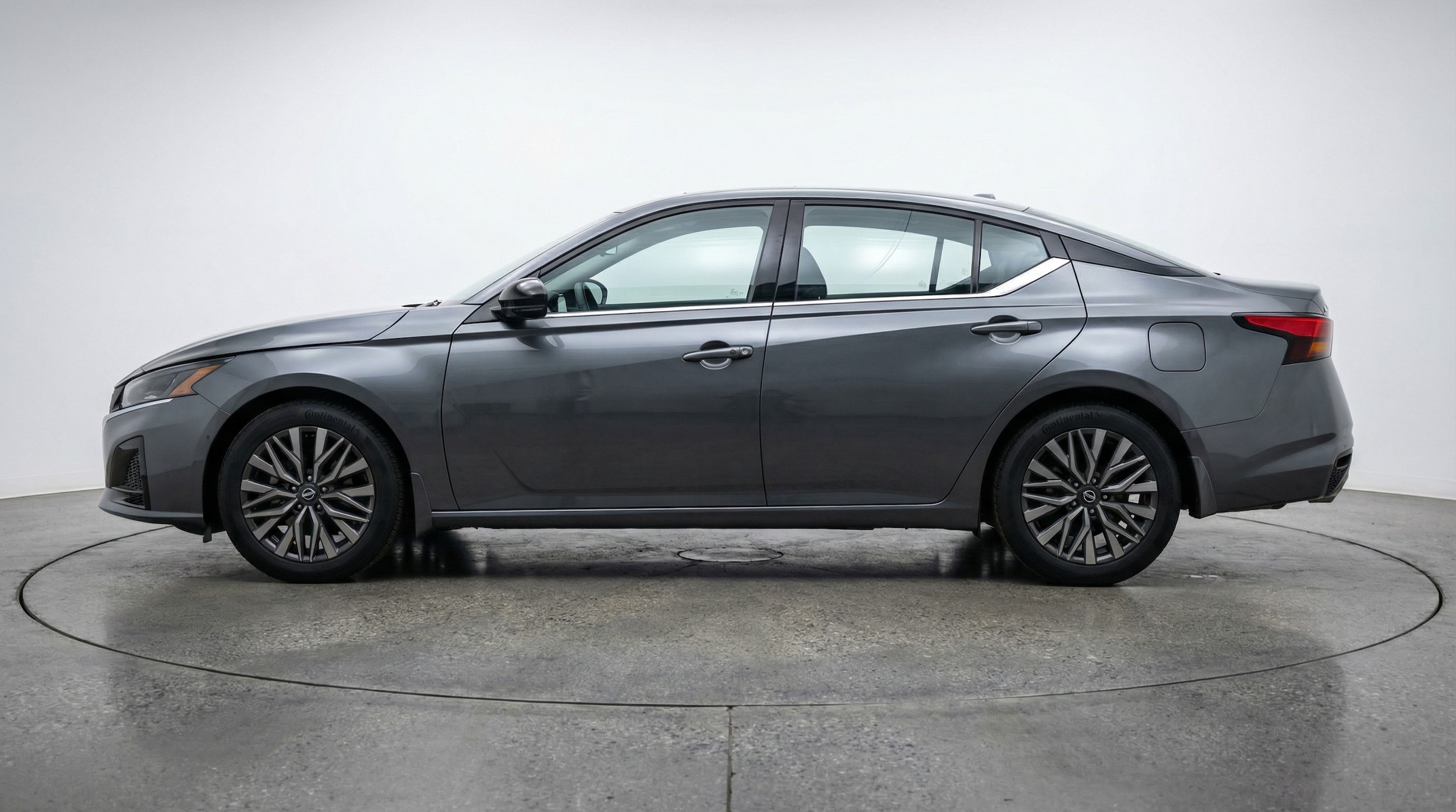 Thumbnail: 2025 Nissan Altima - 4