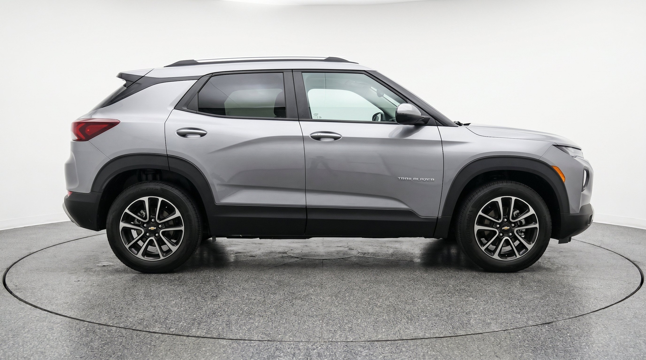 Thumbnail: 2025 Chevrolet TrailBlazer - 11