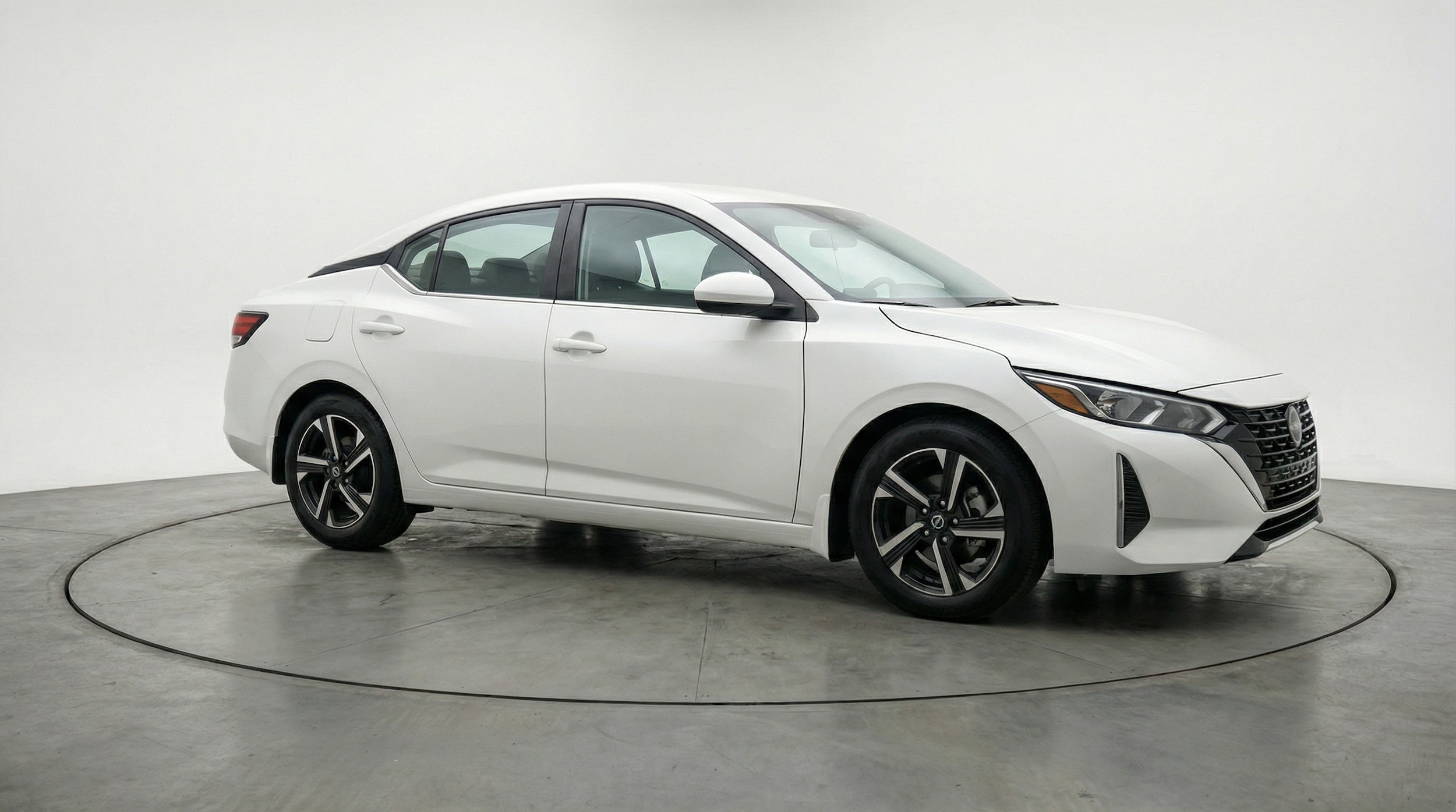 Thumbnail: 2025 Nissan Sentra - 1