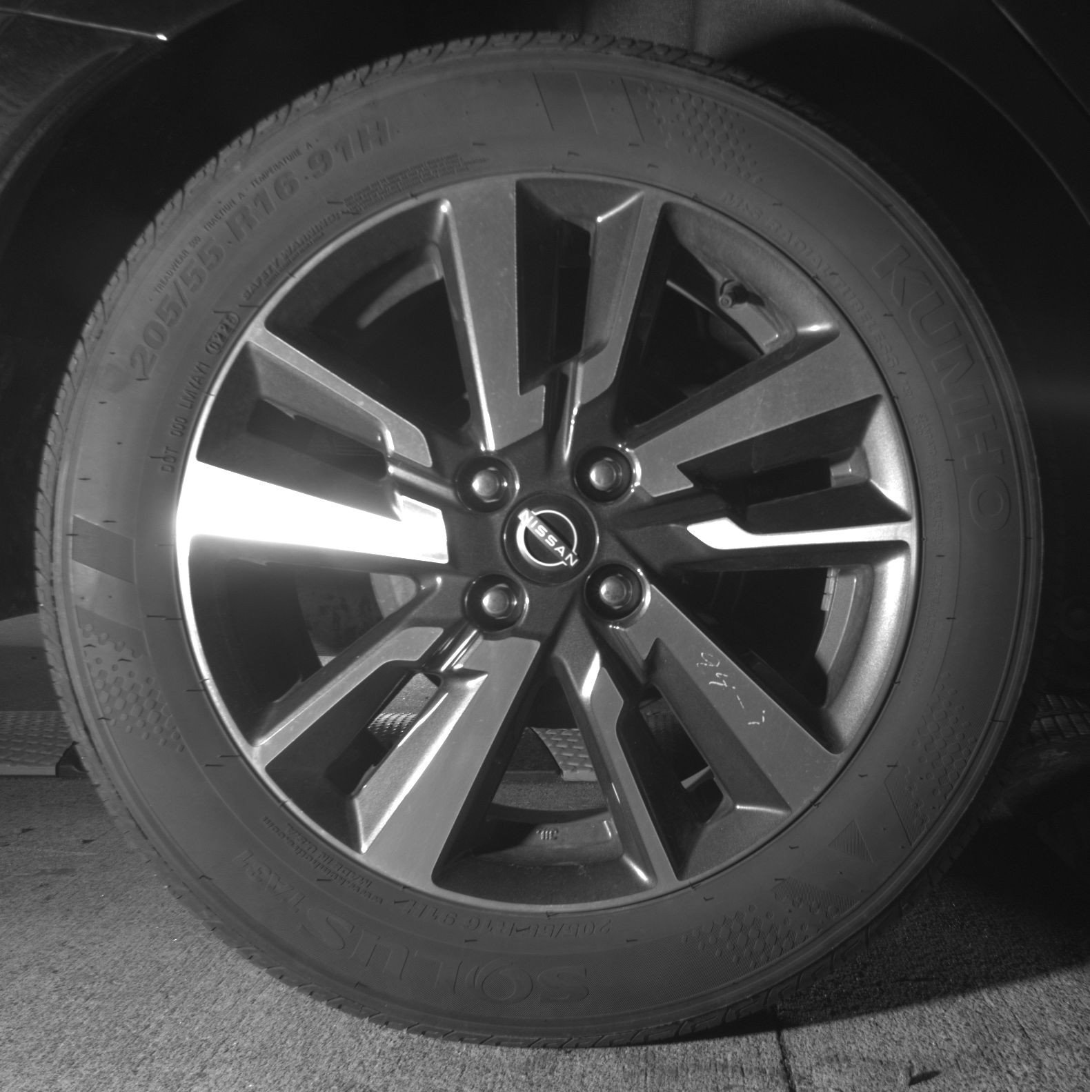 Thumbnail: 2025 Nissan Versa - 15