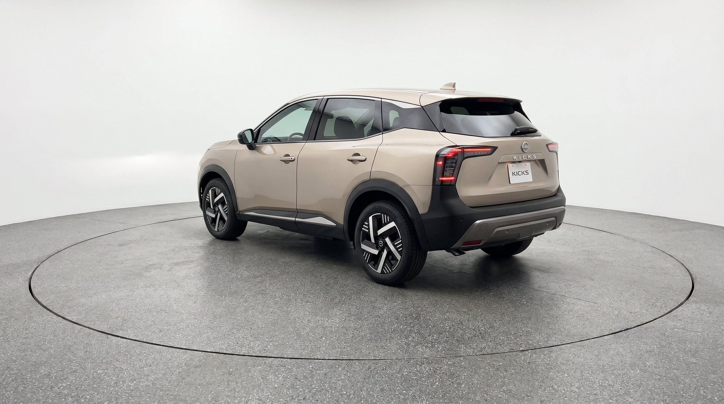 Thumbnail: 2026 Nissan Kicks - 6