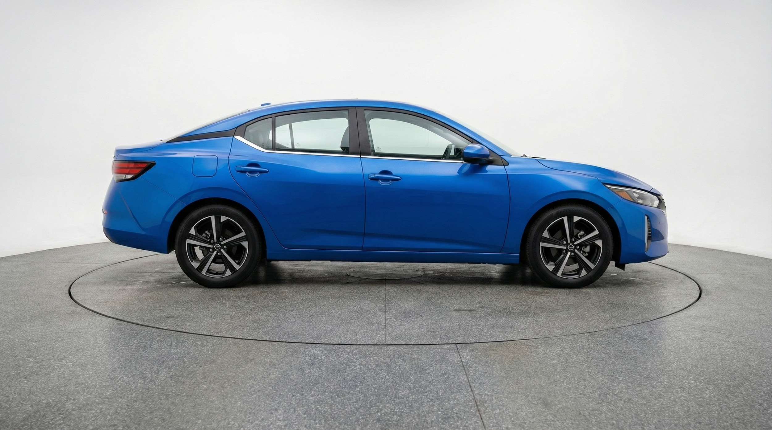 Thumbnail: 2025 Nissan Sentra - 8