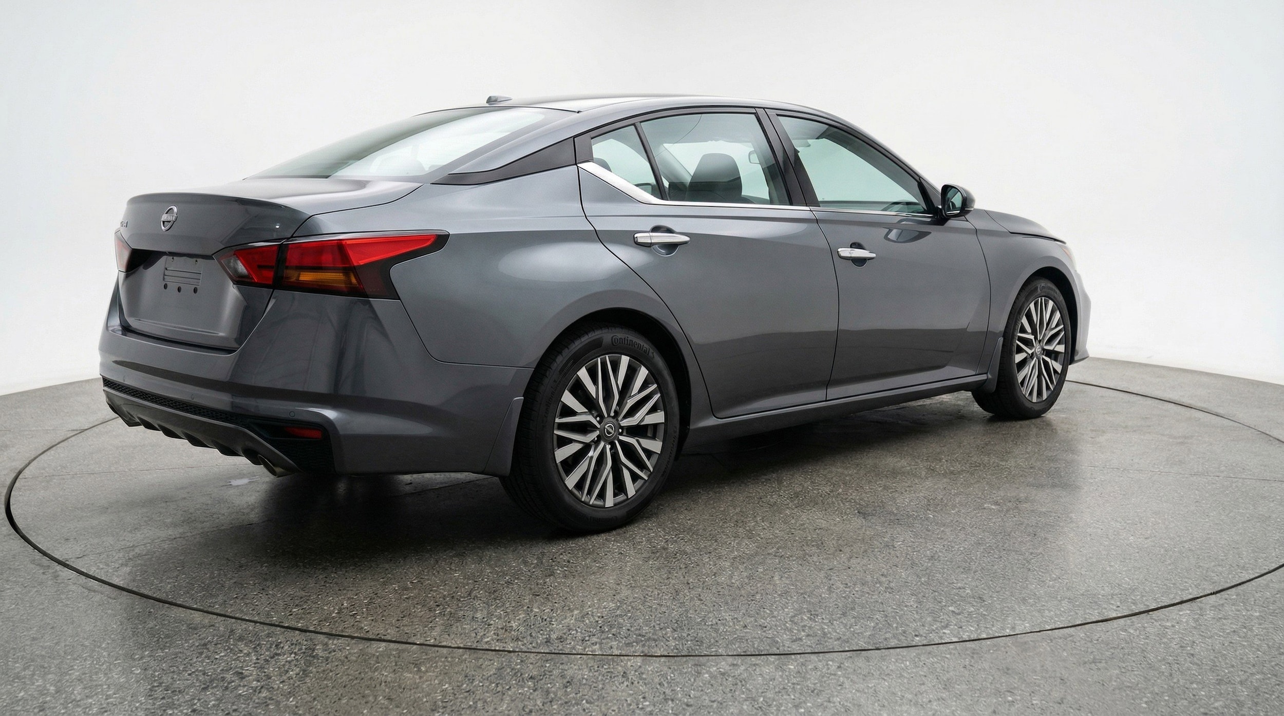 Thumbnail: 2025 Nissan Altima - 9