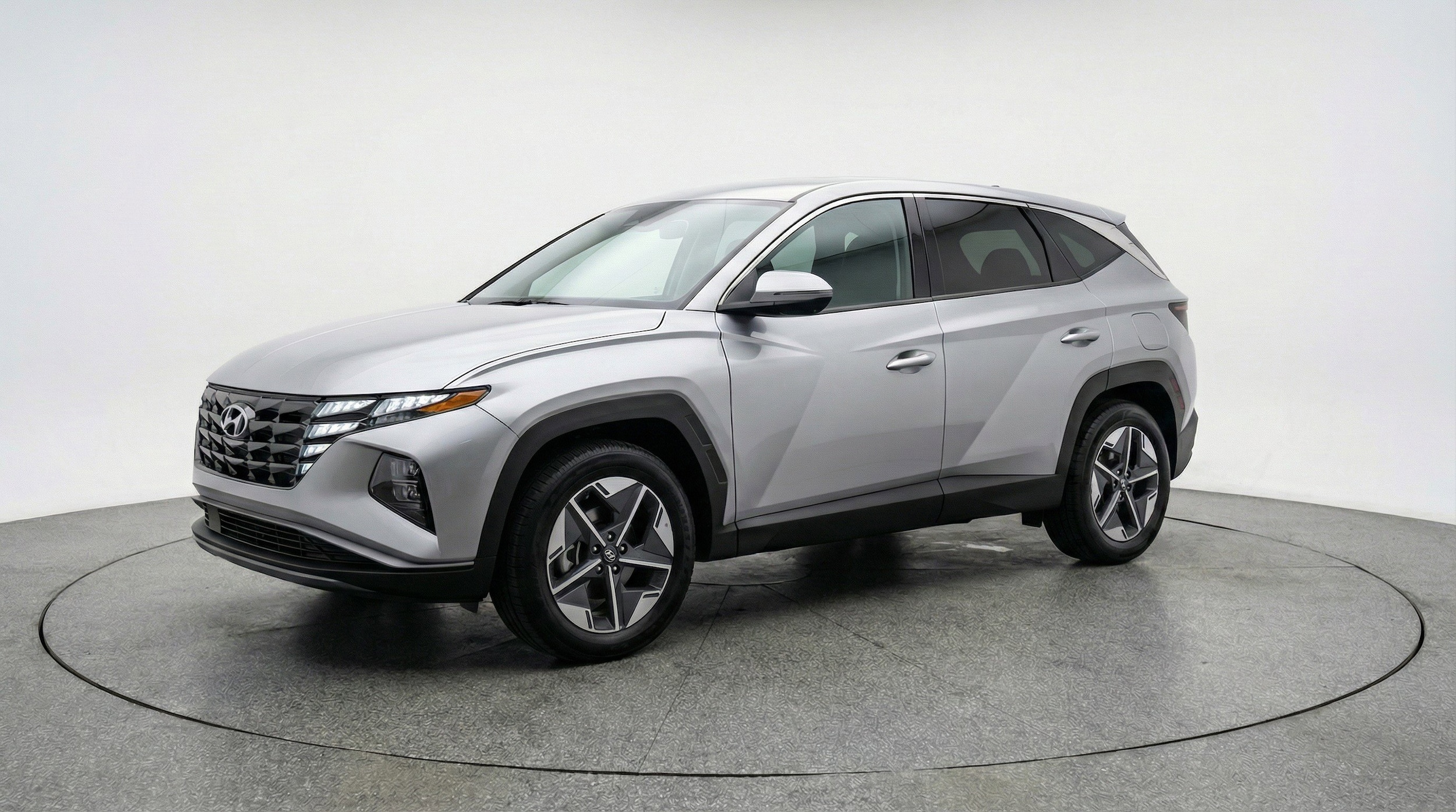 Thumbnail: 2025 Hyundai Tucson - 3