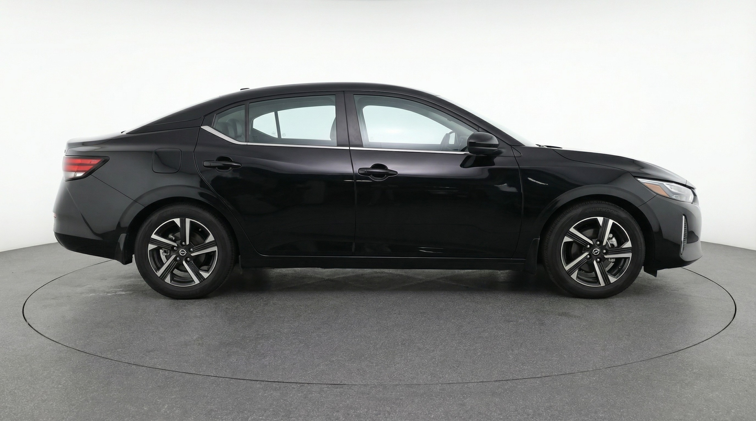 Thumbnail: 2025 Nissan Sentra - 8