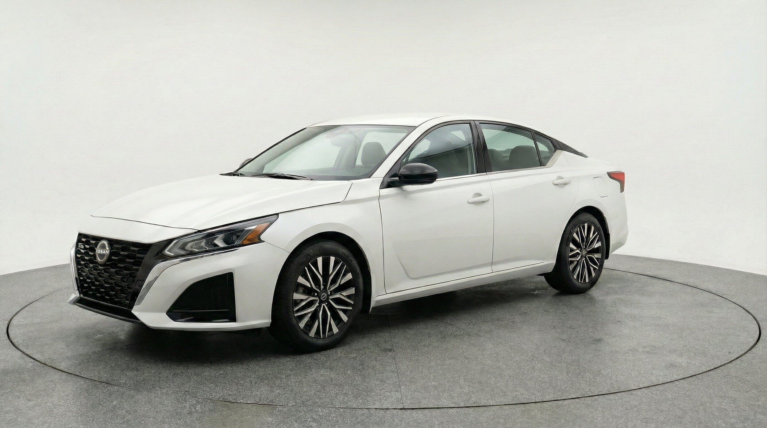 Thumbnail: 2026 Nissan Altima - 3