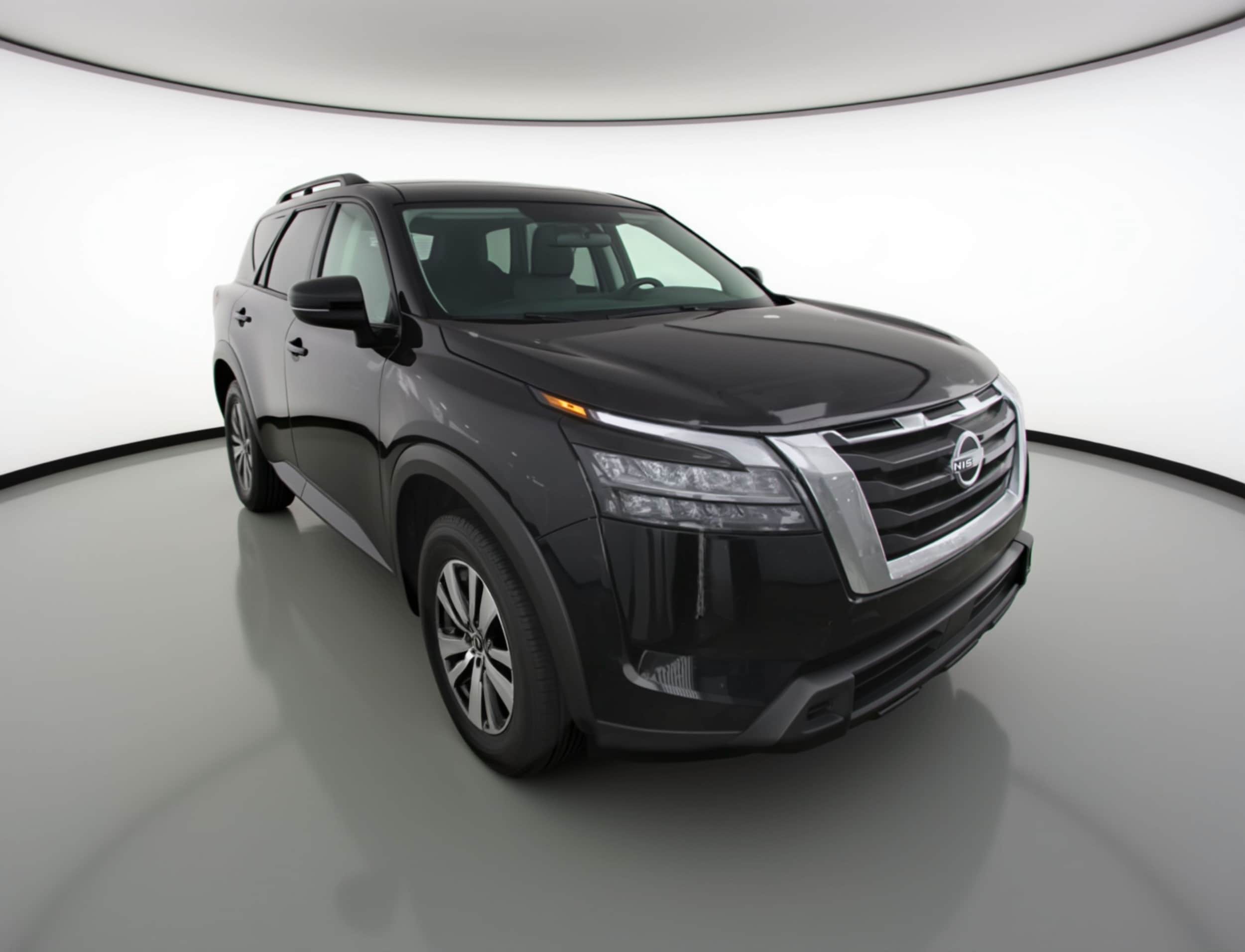 Thumbnail: 2025 Nissan Pathfinder - 1