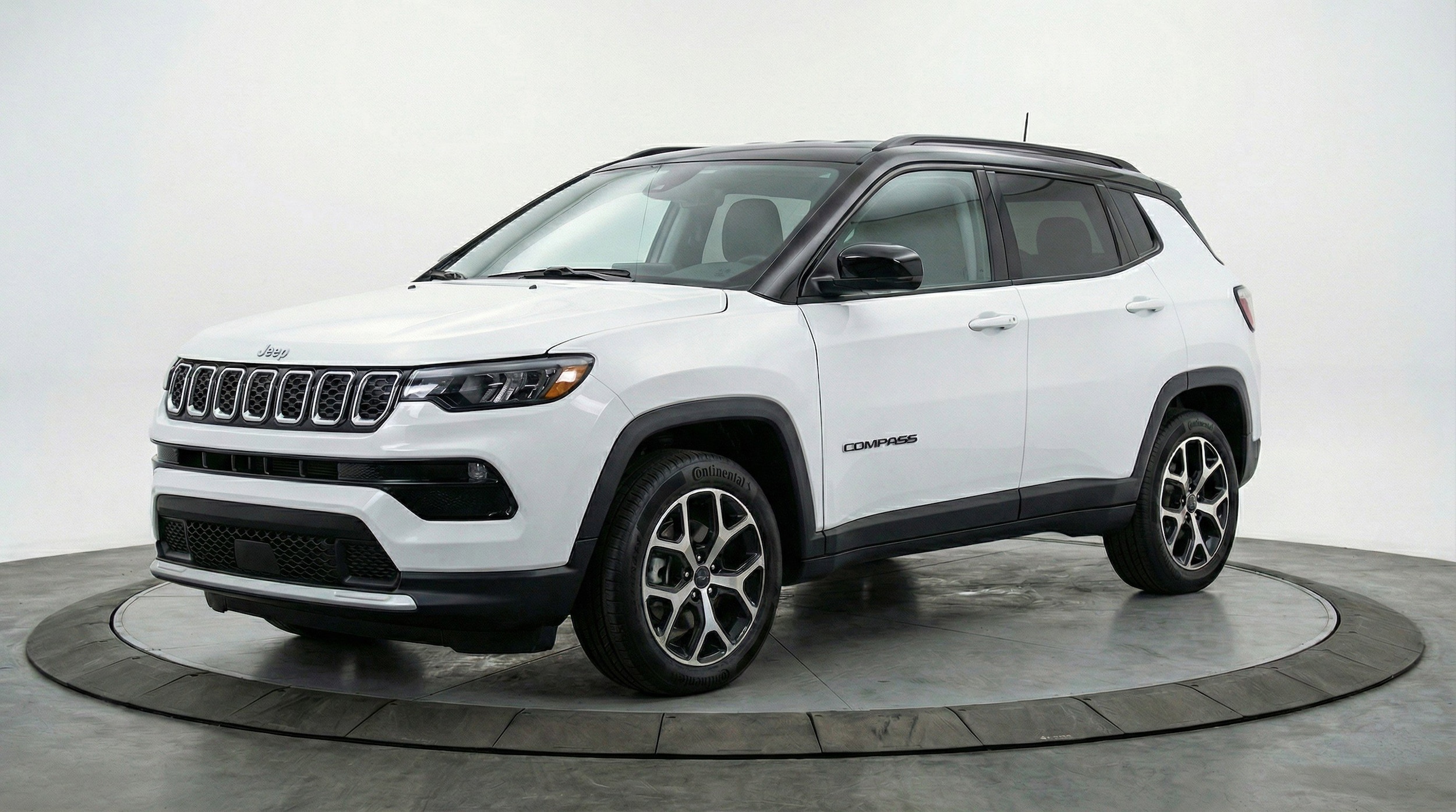 Thumbnail: 2025 Jeep Compass - 3