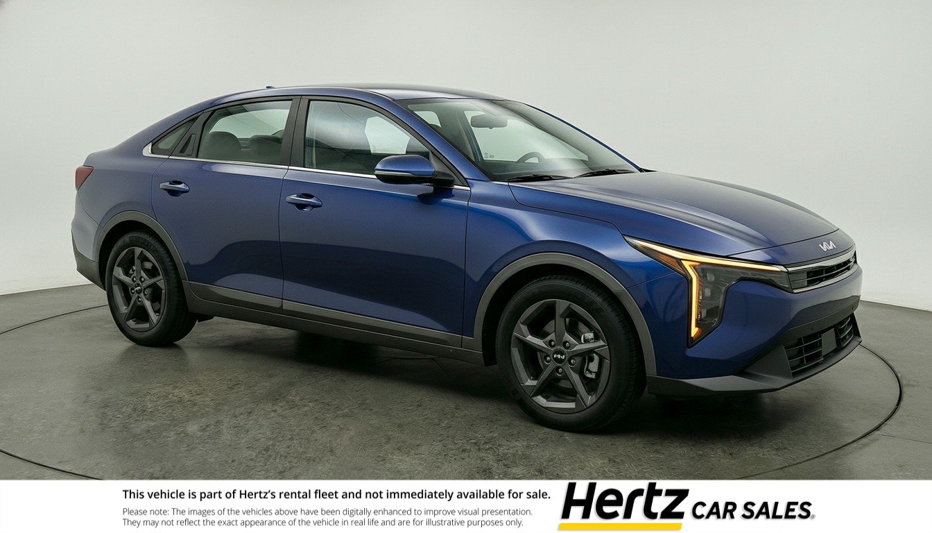 Thumbnail: 2026 Kia K4 - 1