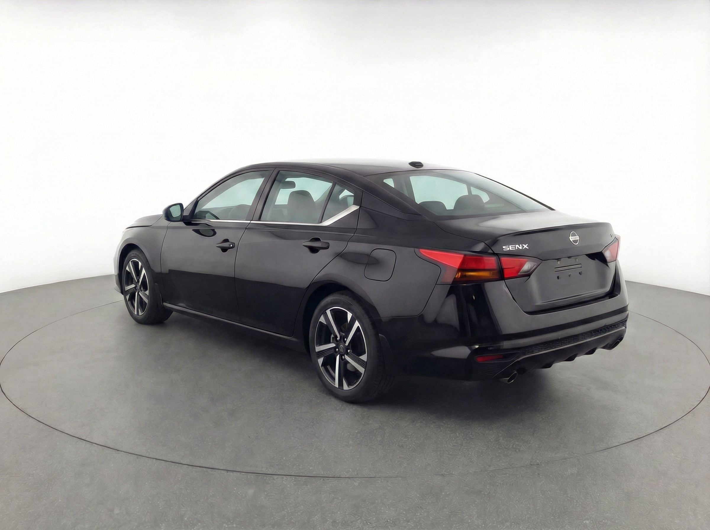 Thumbnail: 2024 Nissan Sentra - 5